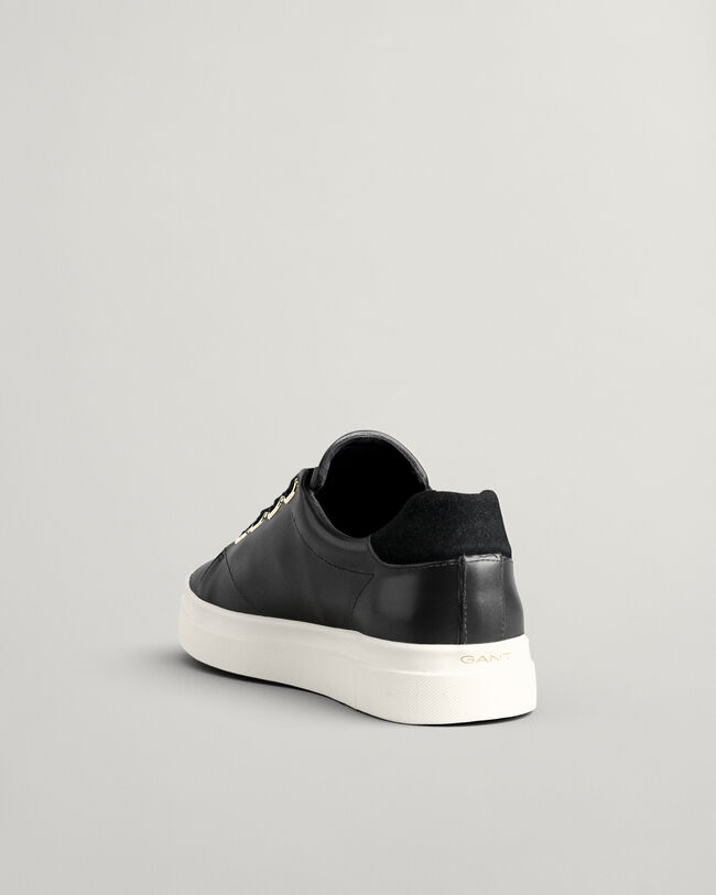 Avona Sneaker
