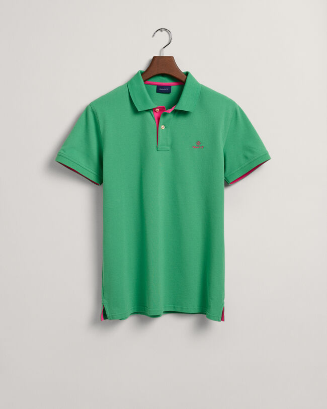 Piqu&eacute; Poloshirt mit Kontrastkragen