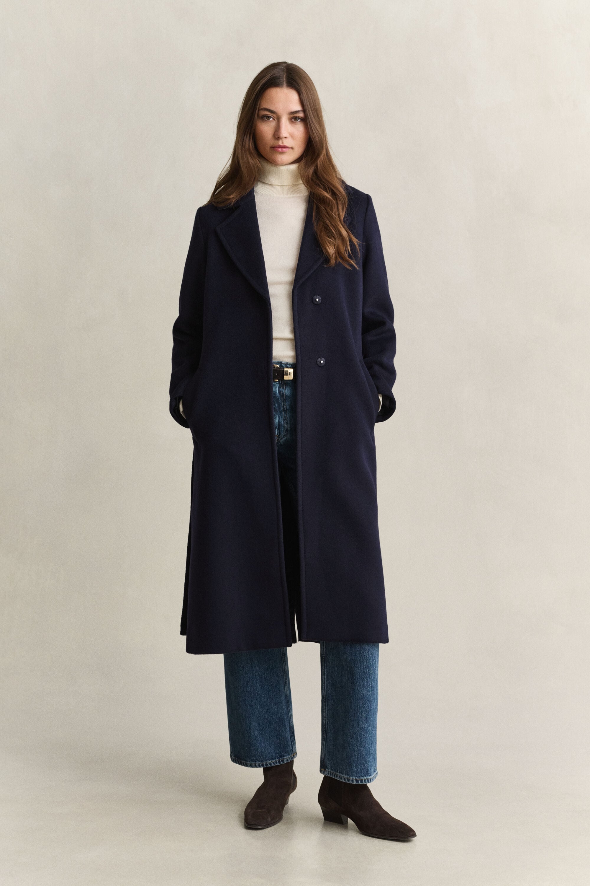 Cappotto con cintura in misto lana