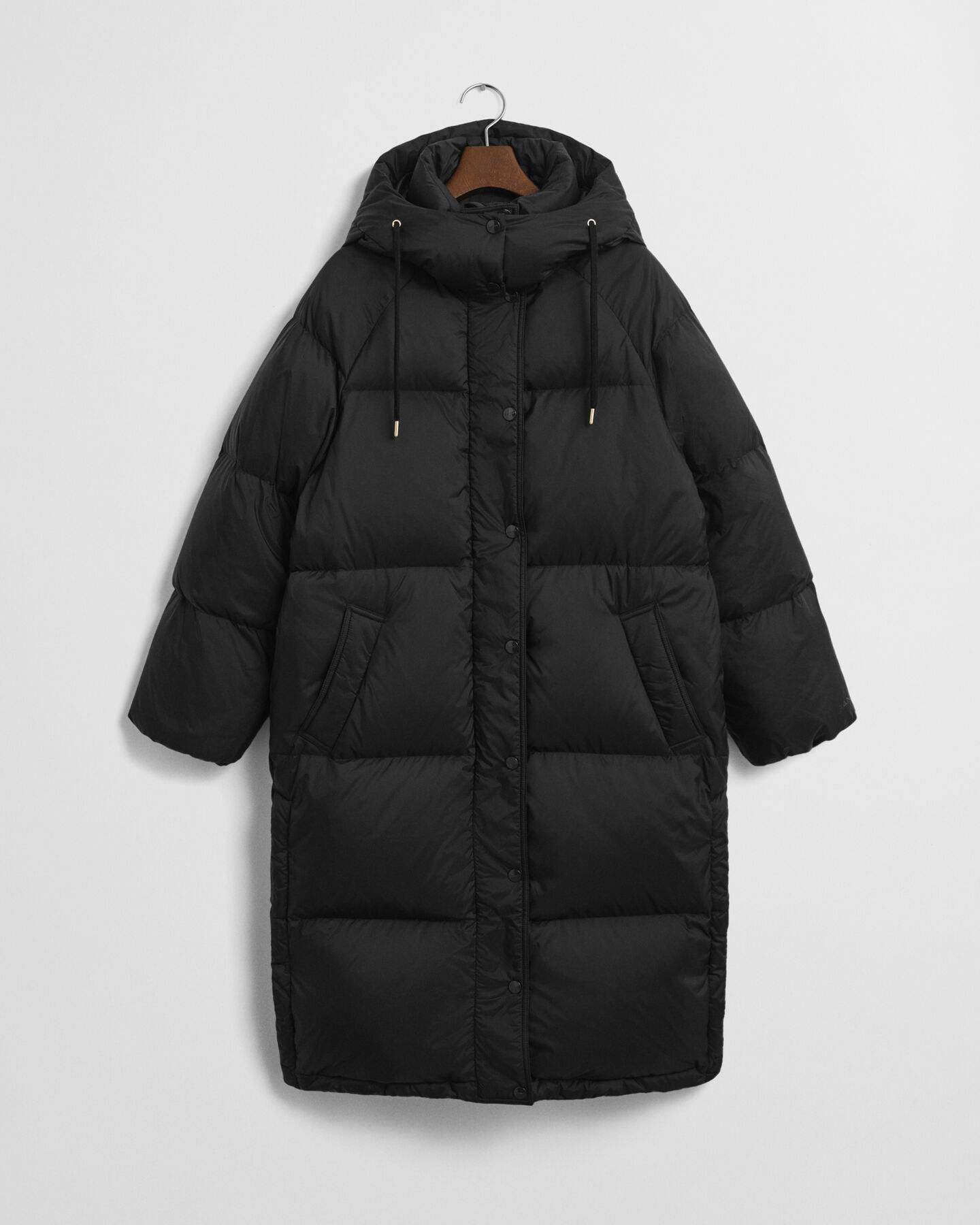 Langer Daunenmantel