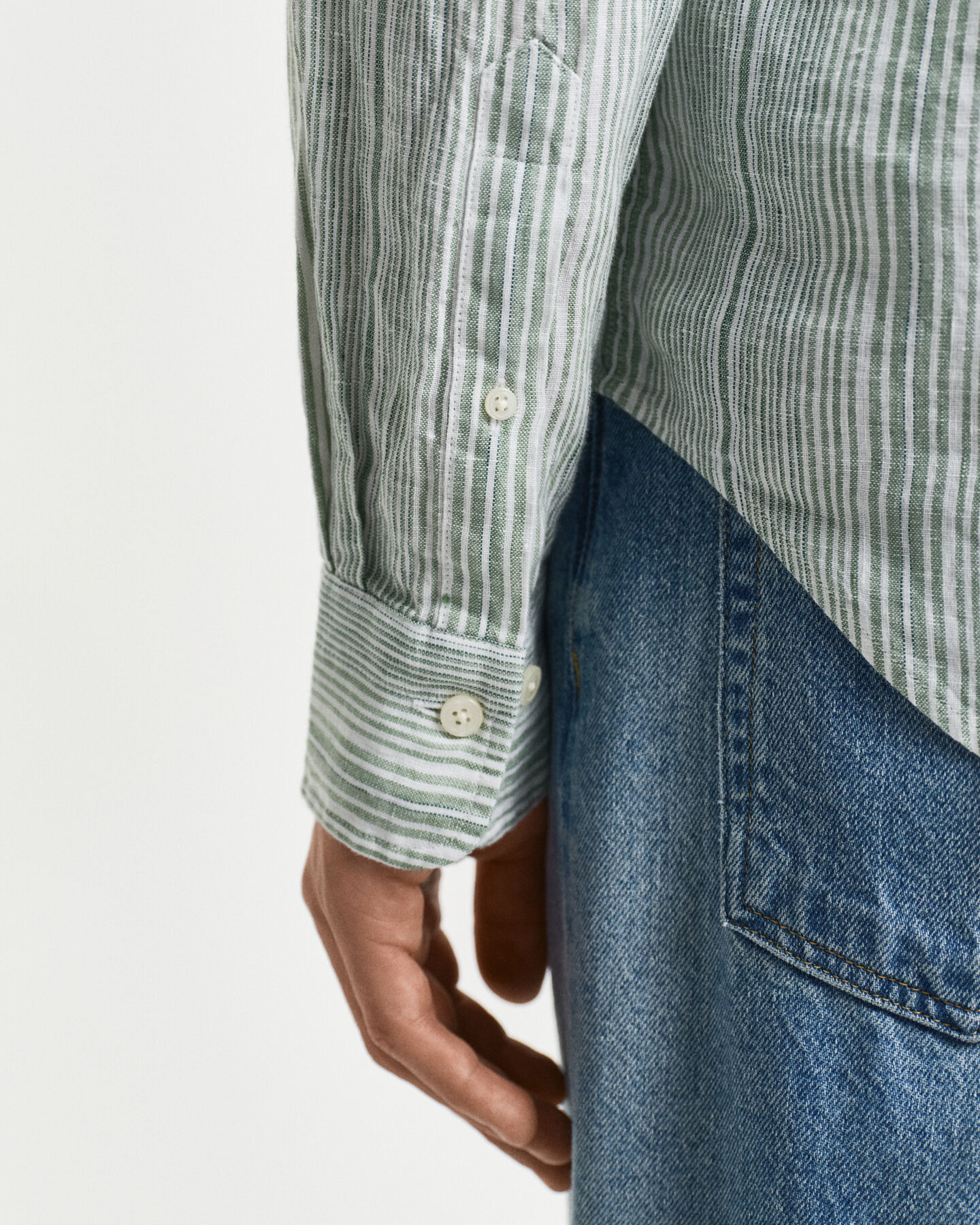 Regular Fit Leinenhemd mit schmalen Streifen
