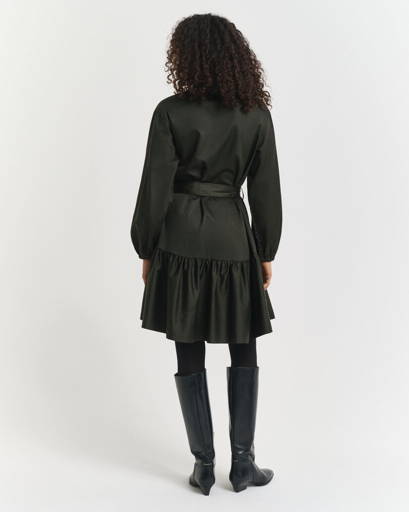 Langärmeliges Kleid aus Baumwollsatin