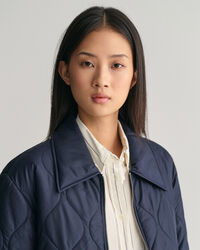 Steppjacke mit Kragen