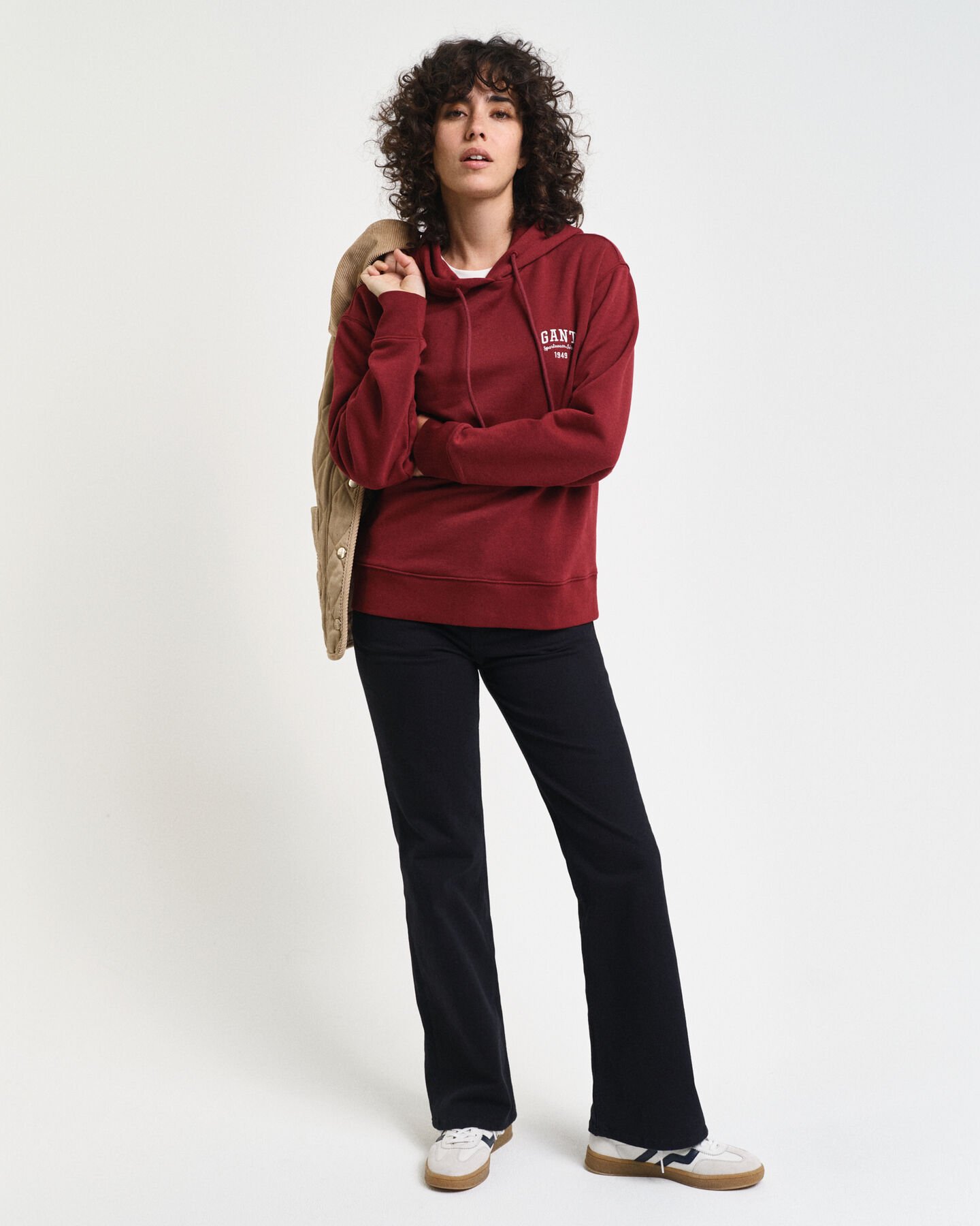 Hoodie mit kleiner Grafik