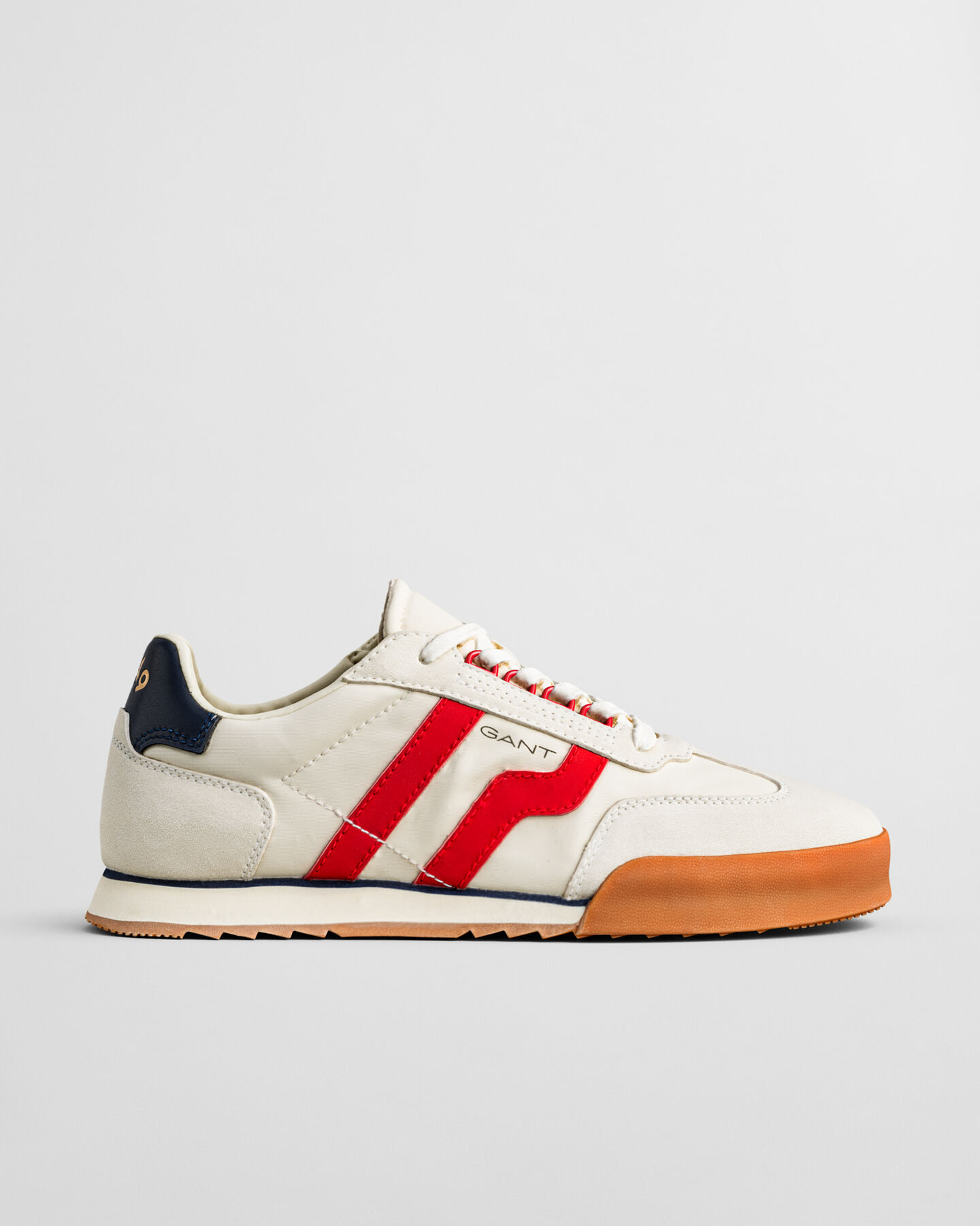 Baylle Sneaker aus Veloursleder