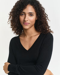 V-Neck Pullover aus extra feiner Merinowolle