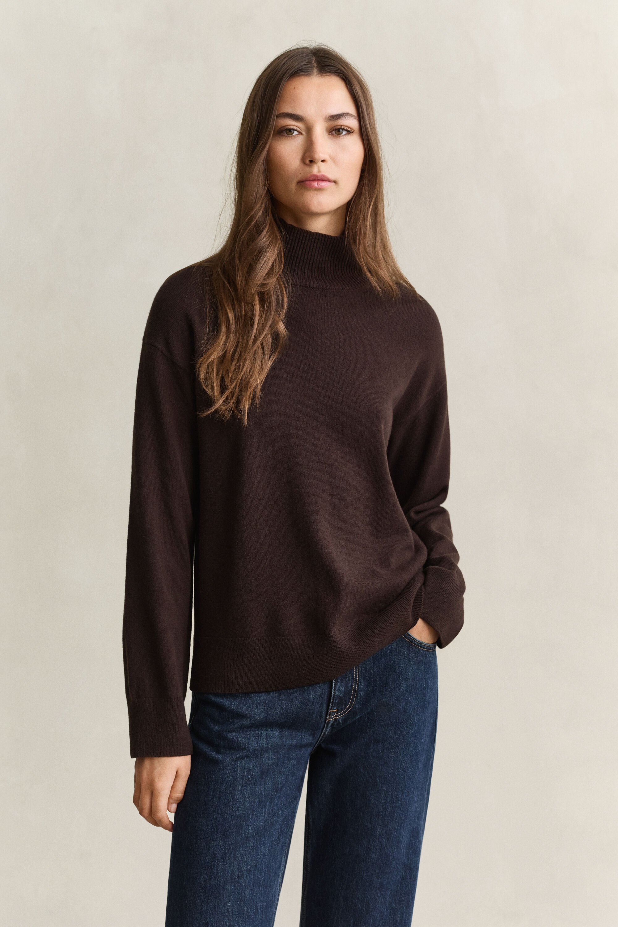 Pull à col cheminée en laine d’agneau ultrafine