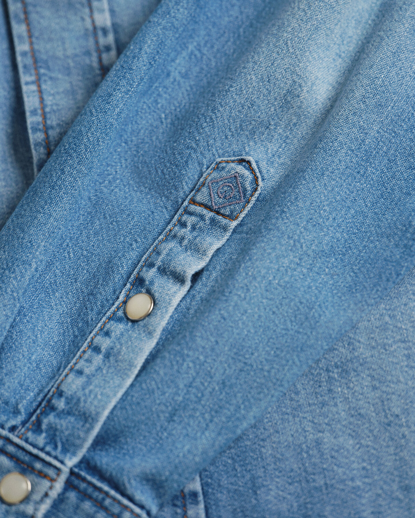 Wrangler x GANT Relaxed Fit Denim Western Hemd