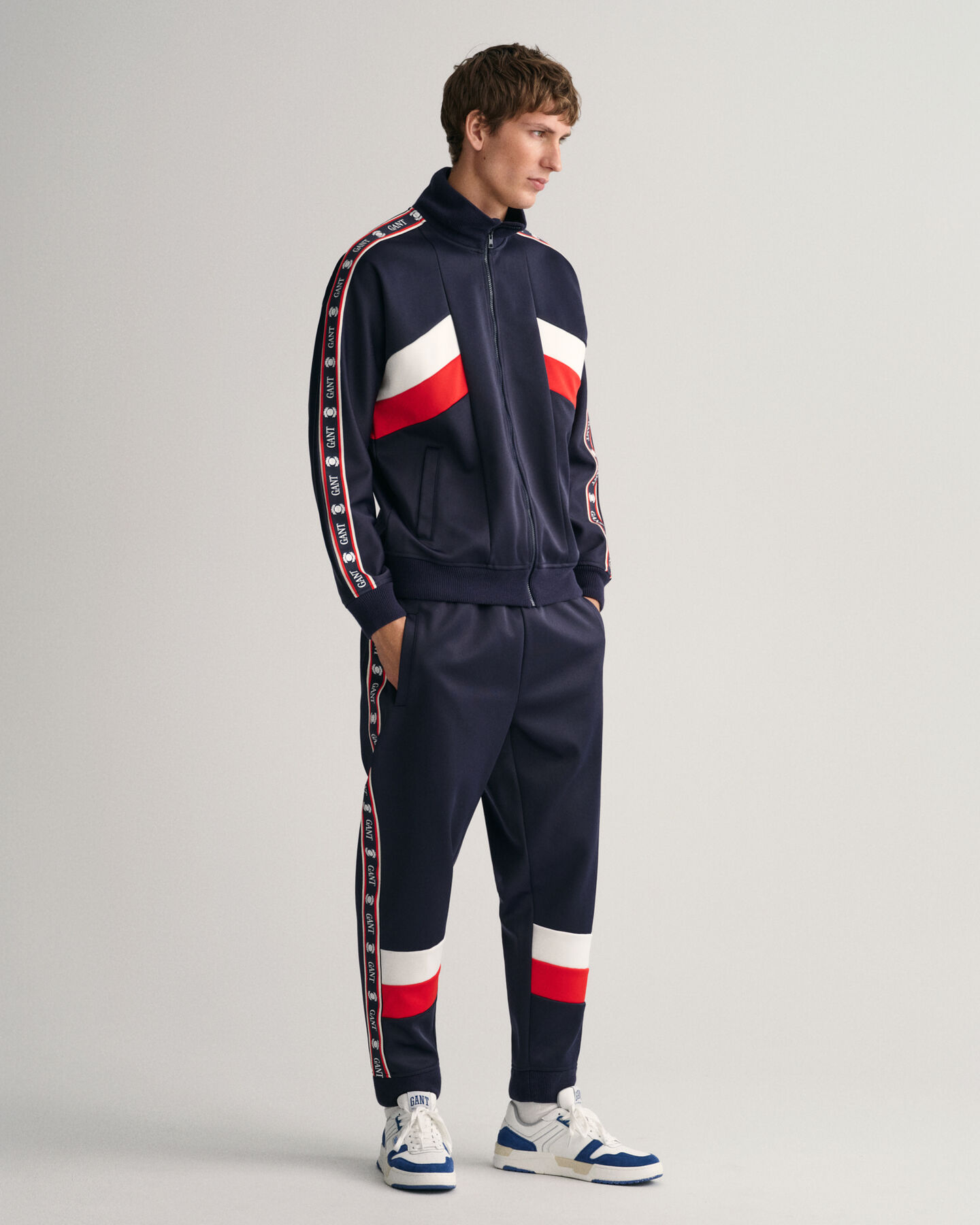Retro Crest Tracksuit Jacke