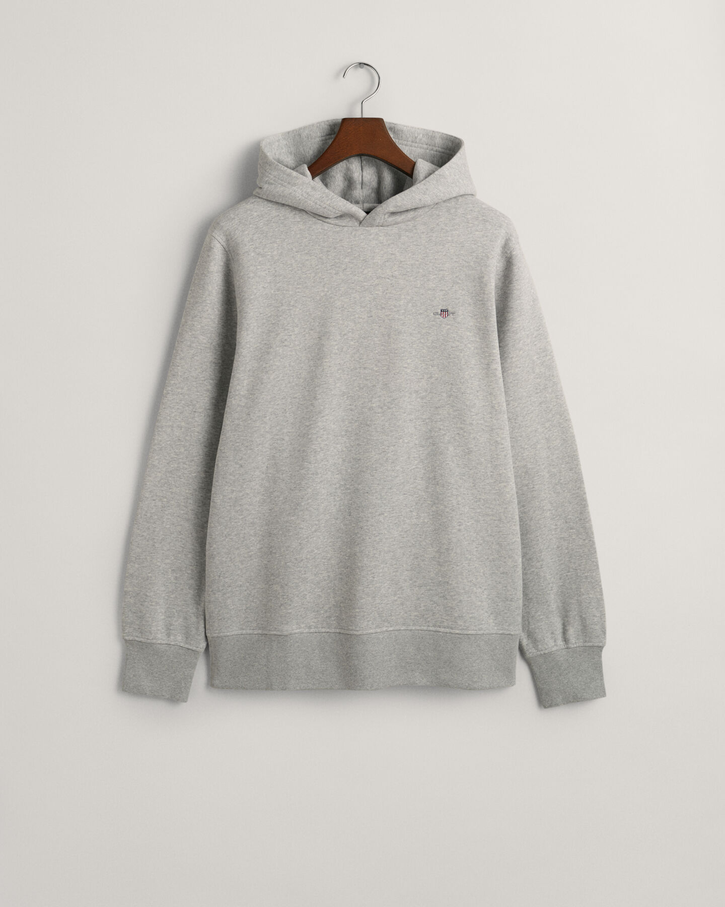 Seasonal Essential Archive Shield Hoodie mit Stickerei