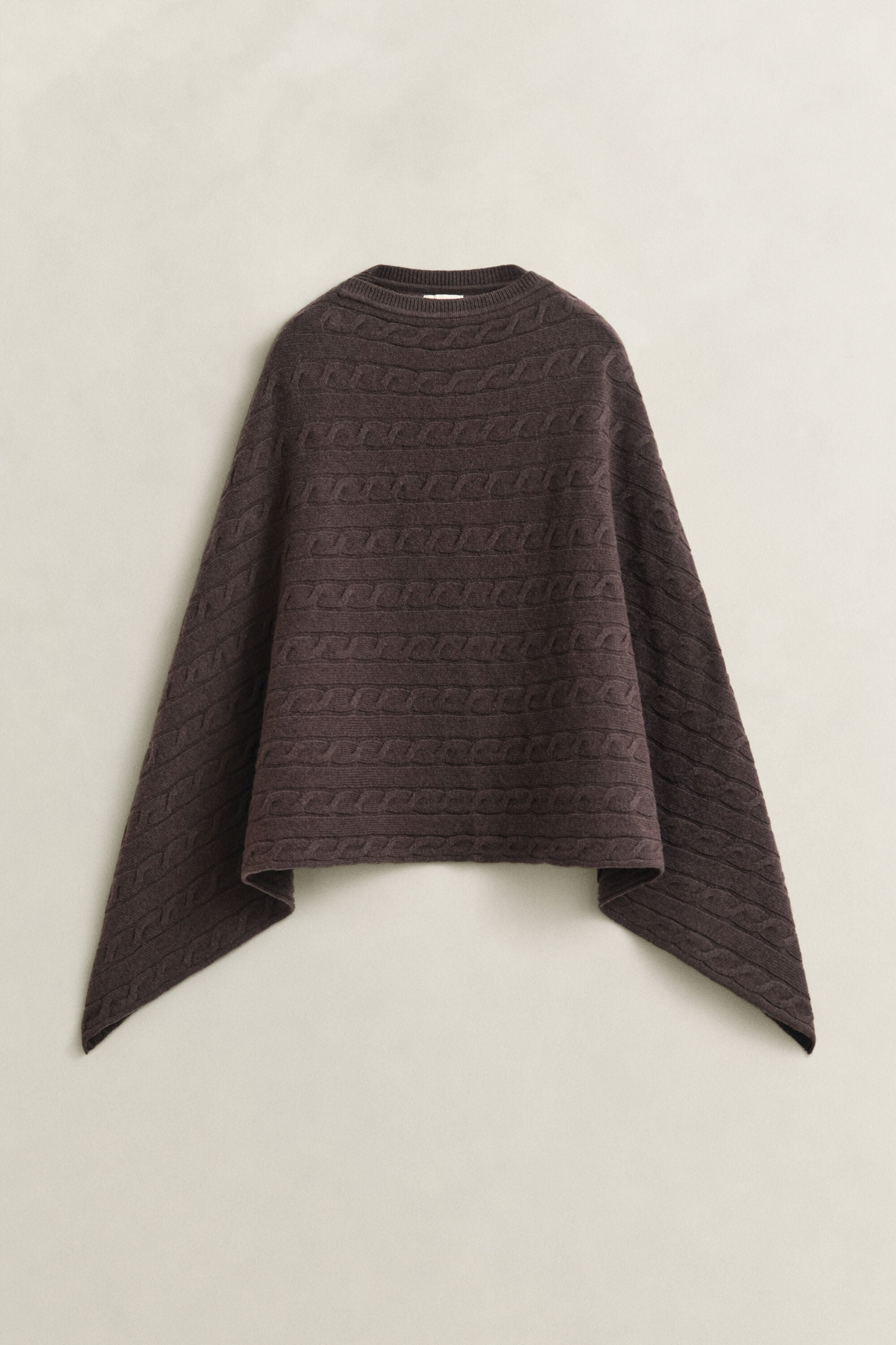 Zopfstrick Poncho aus Wolle