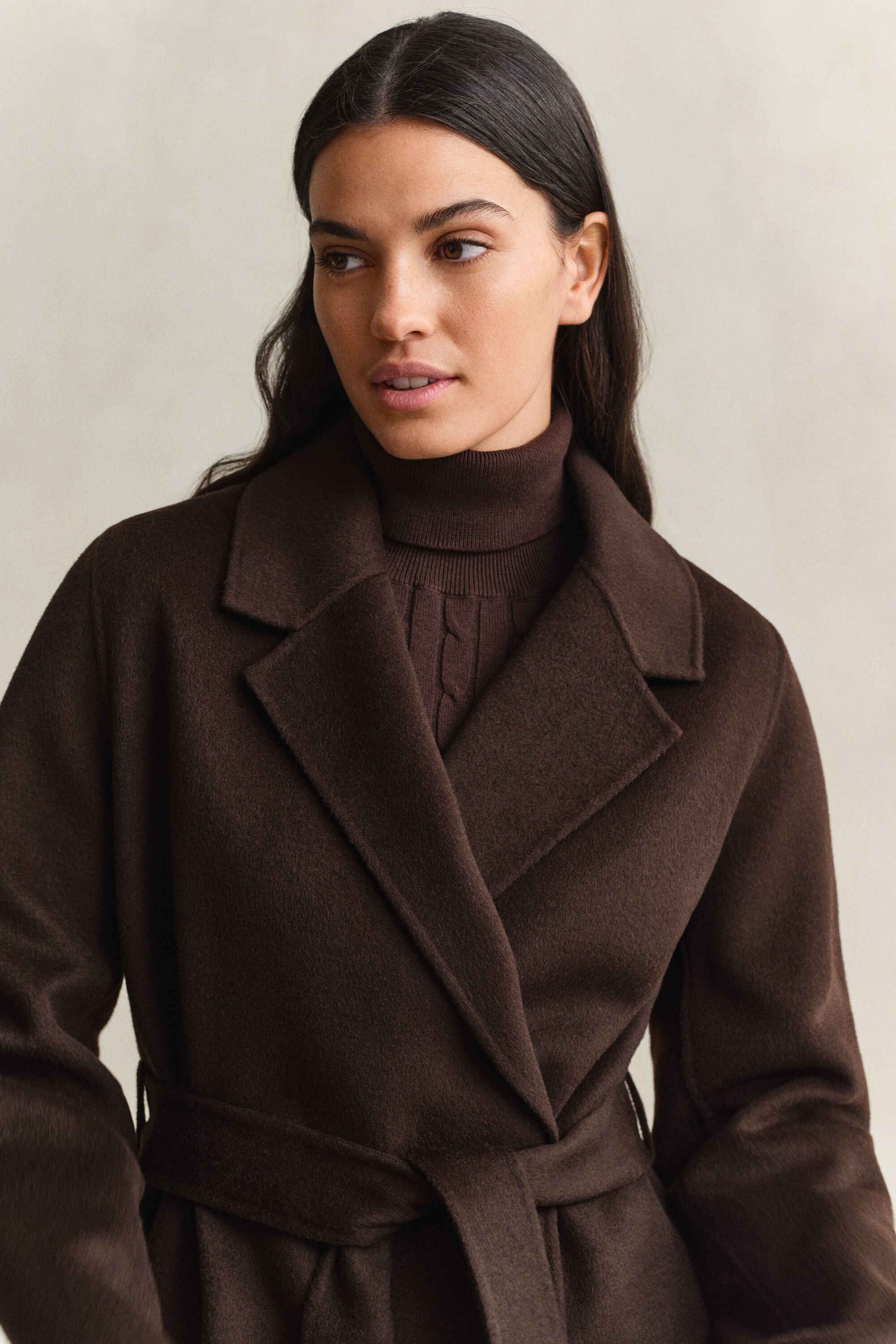 Handgenähte Jacke mit Gürtel