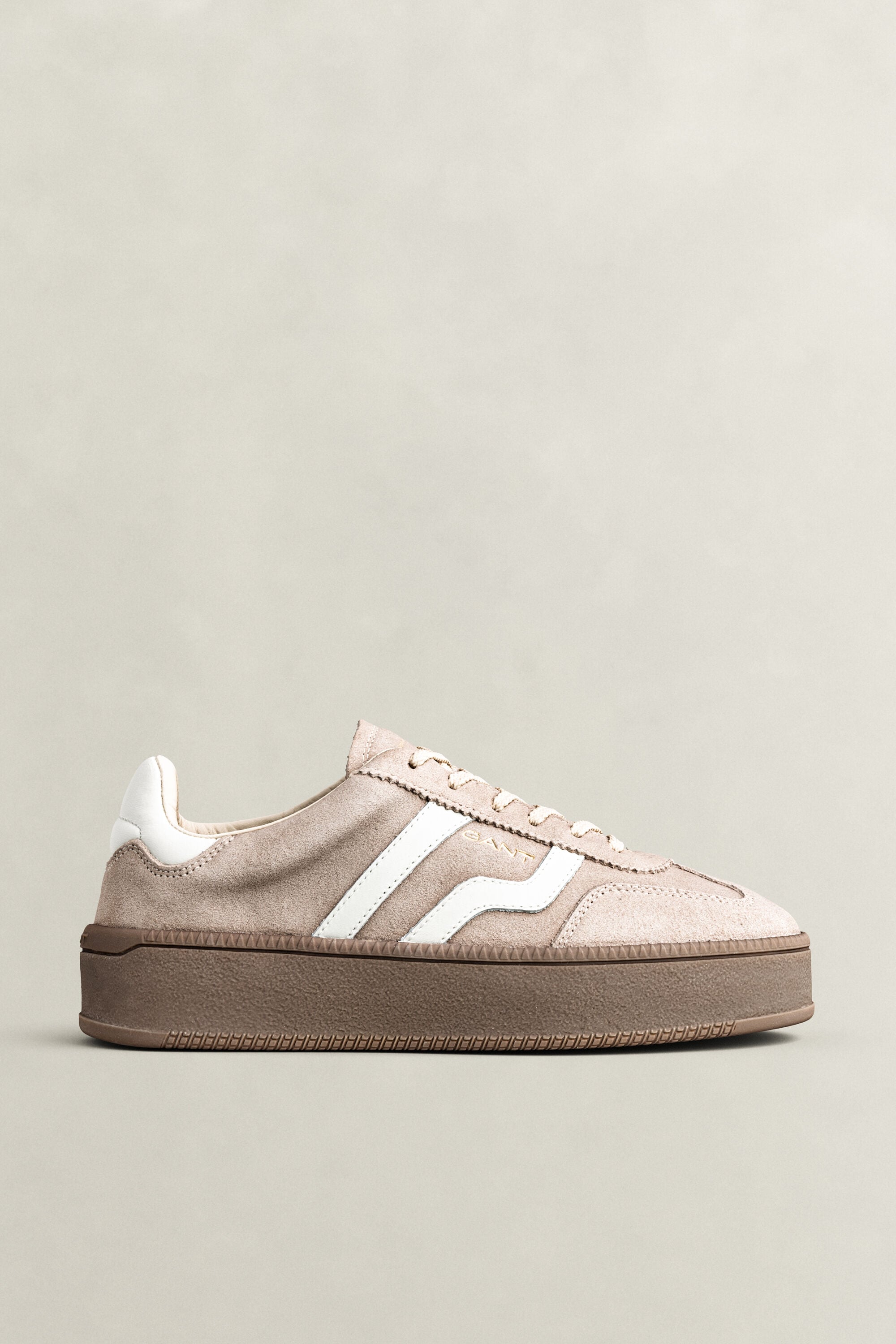 Sneakers Cuzmani in camoscio