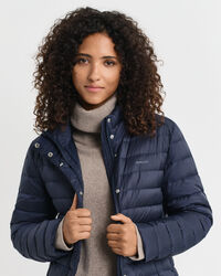 Leichter Daunenmantel