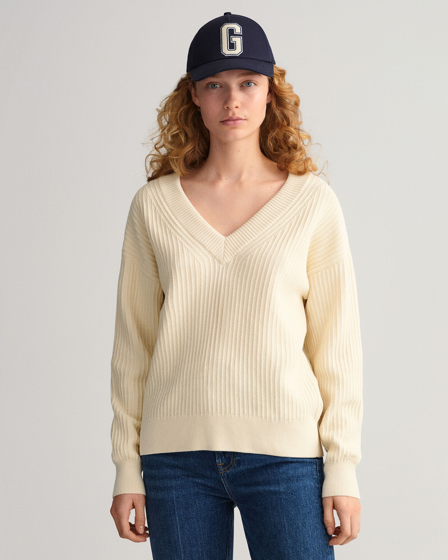 Gerippter V-Neck Pullover aus Baumwolle