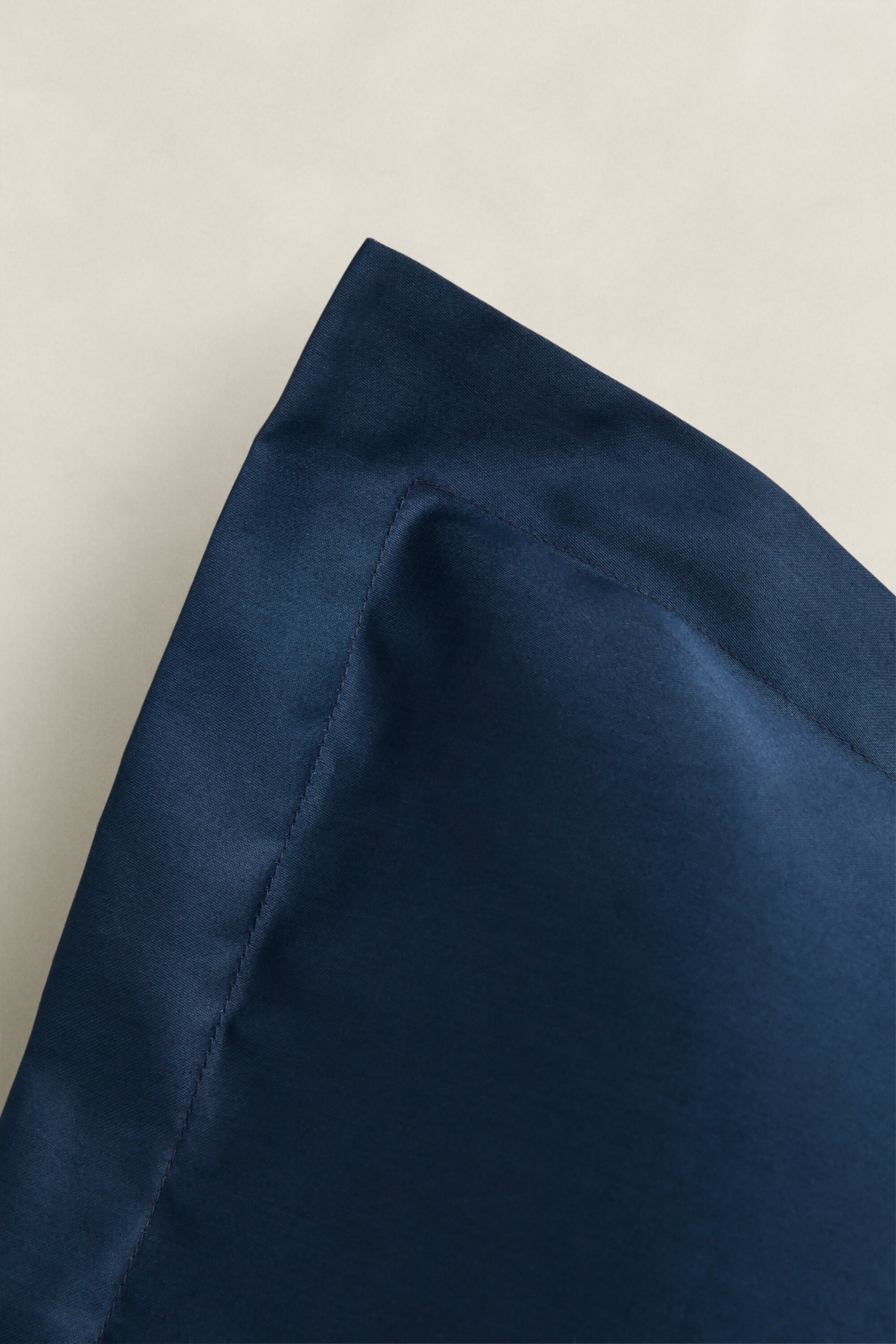 Federa Sateen