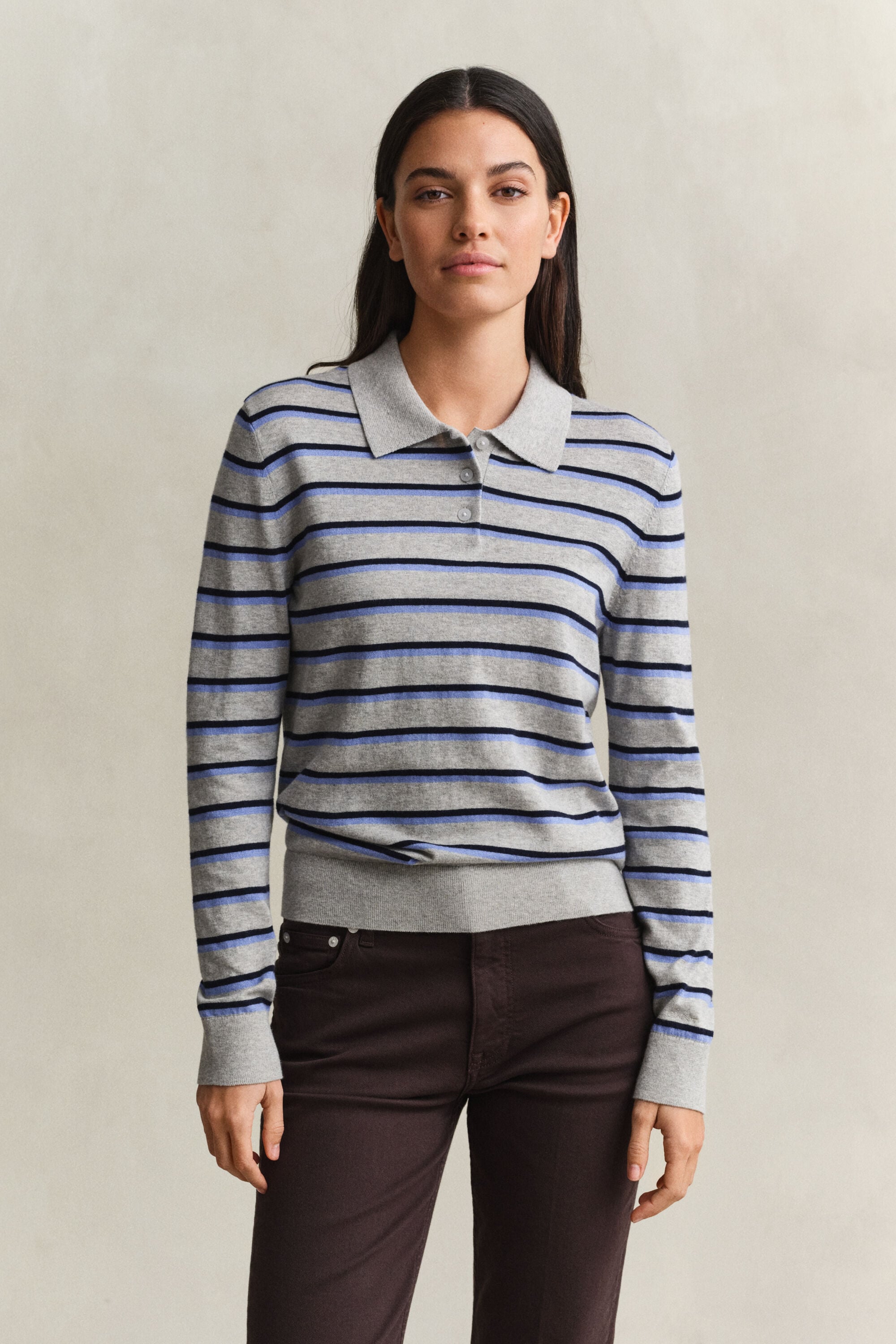 Gestreifter Feinstrickpullover