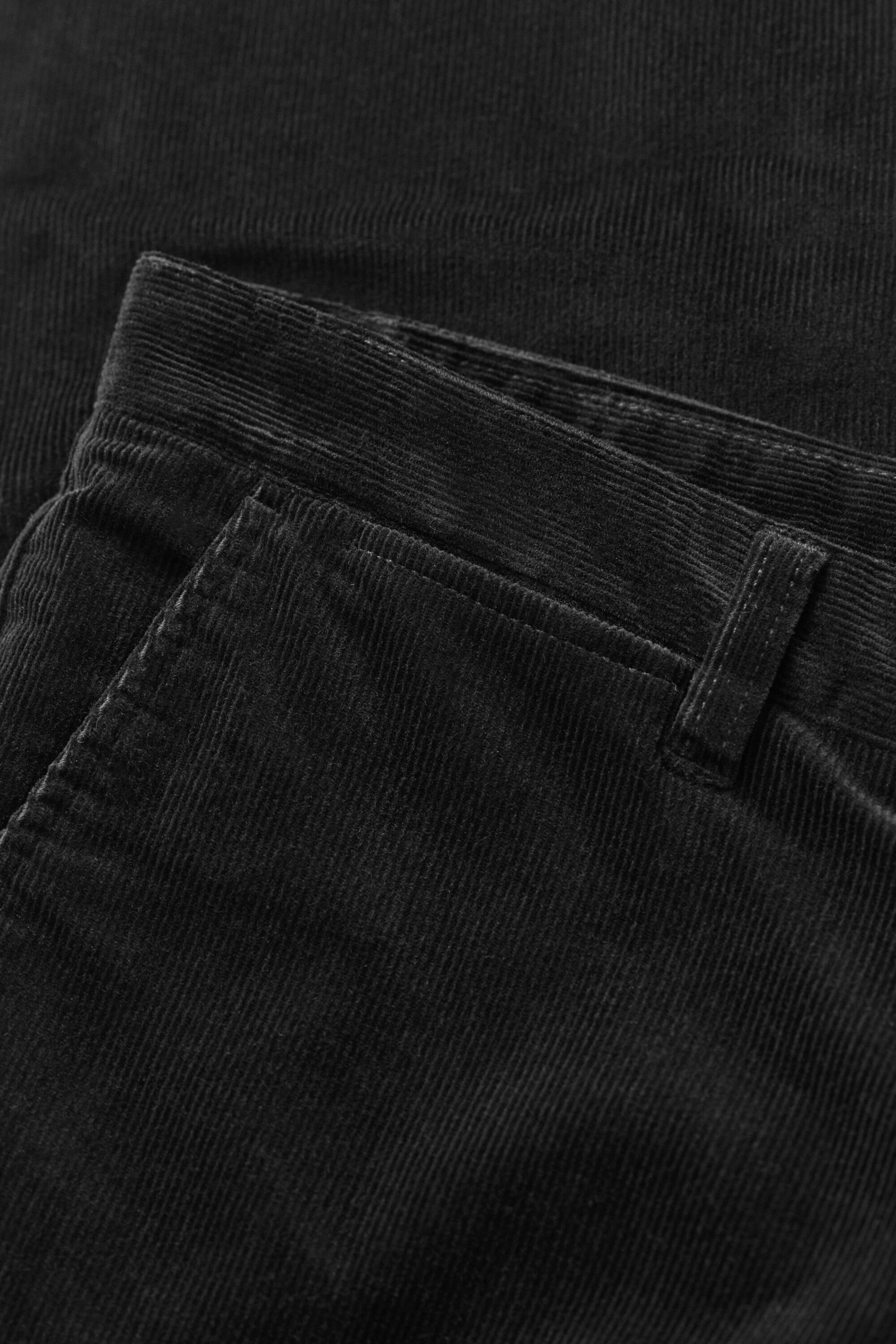 Slim Fit Cord Chinohose