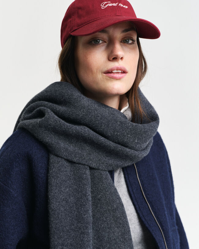 Strickschal aus Wolle