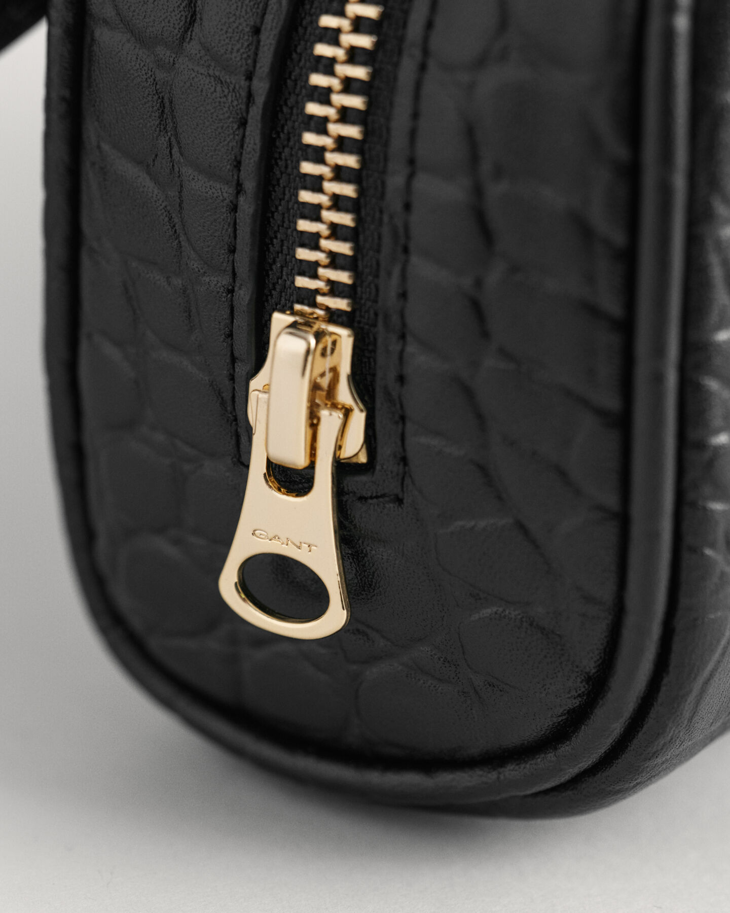 Iconic Ultra Minibag