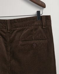Cordhose mit weitem Bein