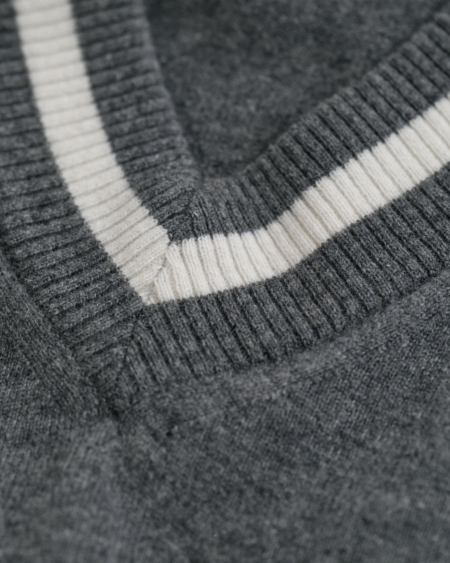 Superfine Lambswool Contrast V-Neck Sweater