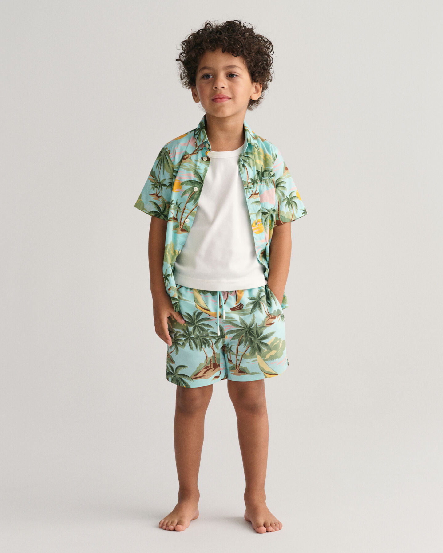 Boys Hawaiian Print Badeshorts