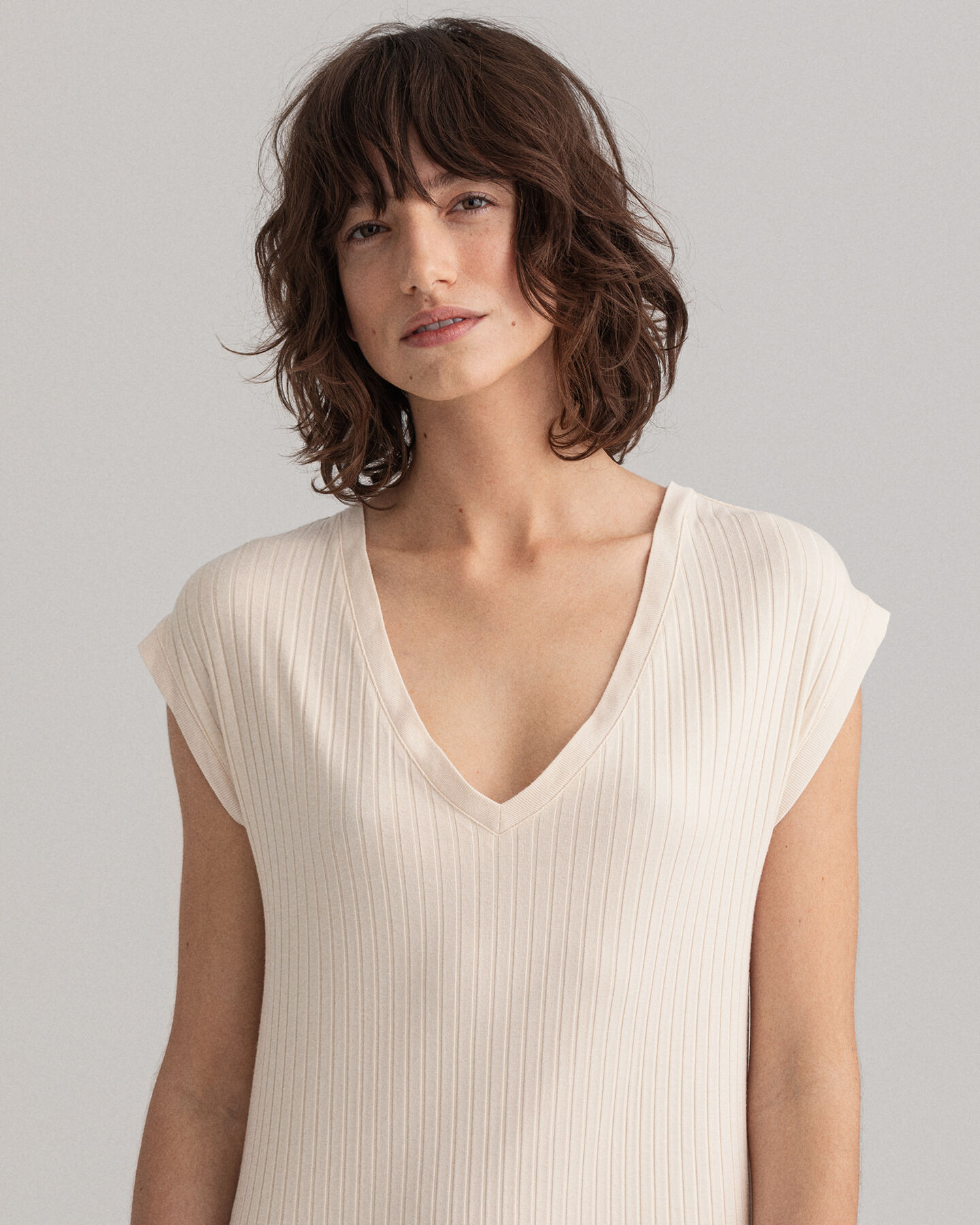 Detail Jerseykleid mit Schlitz