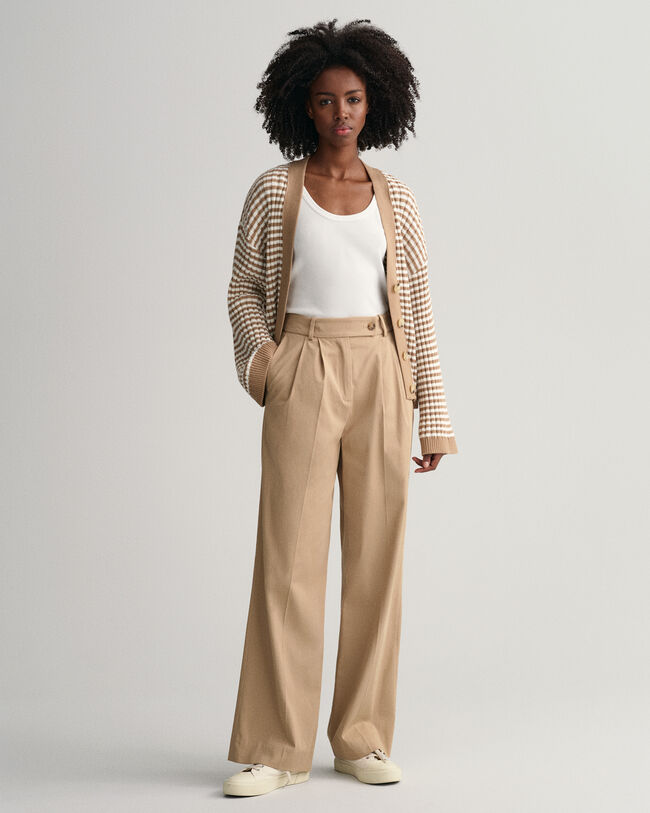 Gerippte V-Neck Strickjacke aus Baumwolle mit Streifen