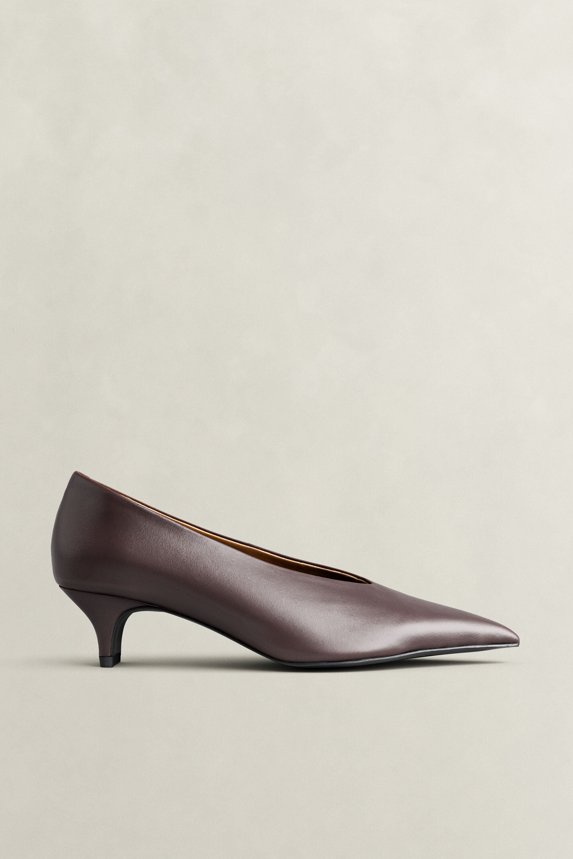 Escarpins en cuir Tilbye à bout pointu