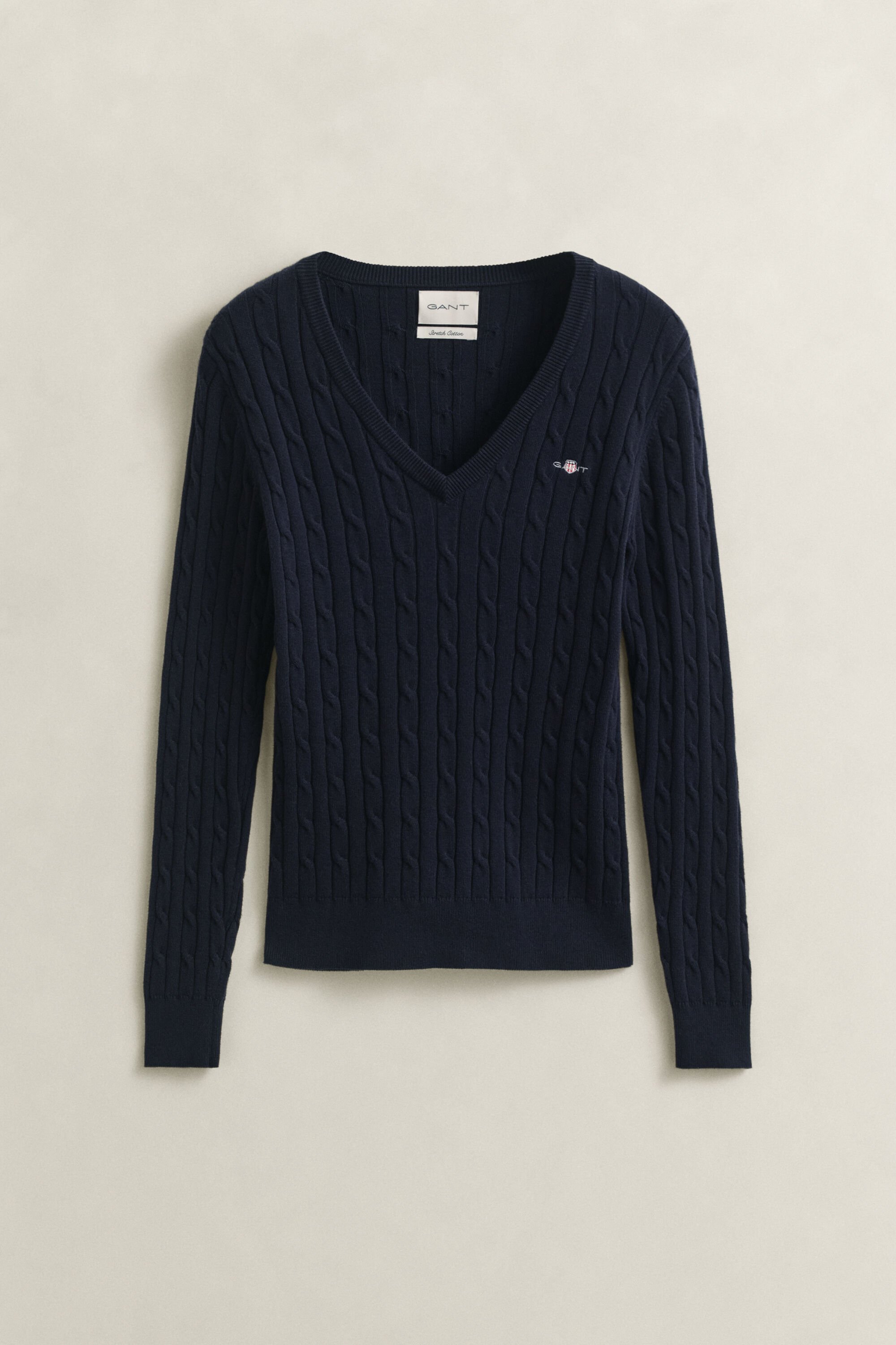 V-Neck Pullover mit Zopfmuster