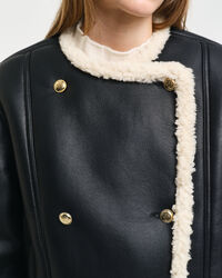 Kurzjacke aus Shearling-Imitat