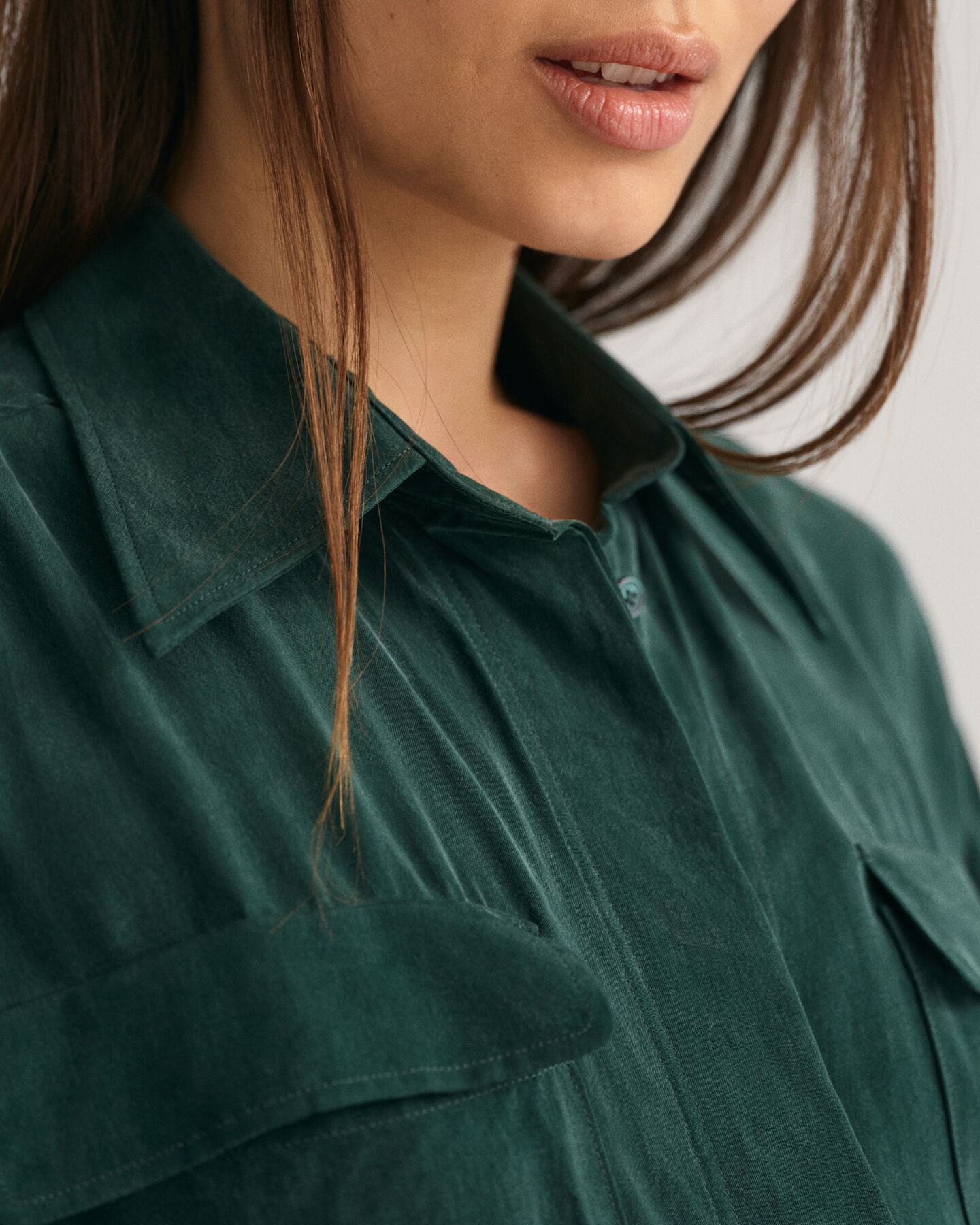 Relaxed Fit Utility Hemdblusenkleid