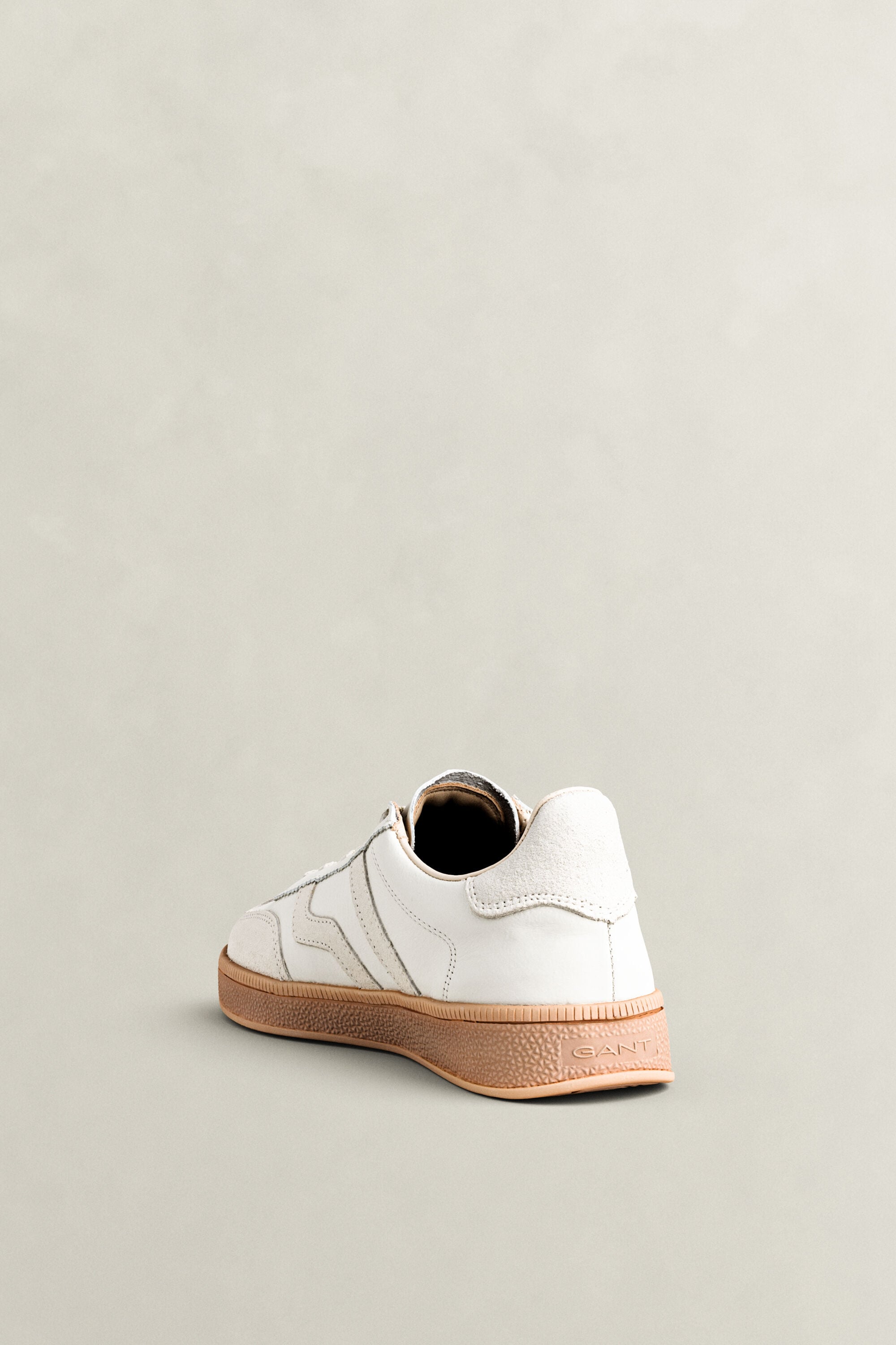 Baskets en daim et cuir Cuzima