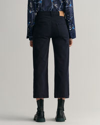 Verkürzte Color Jeans mit weitem Bein