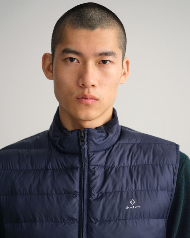 Leicht wattierte Mixed Media Weste