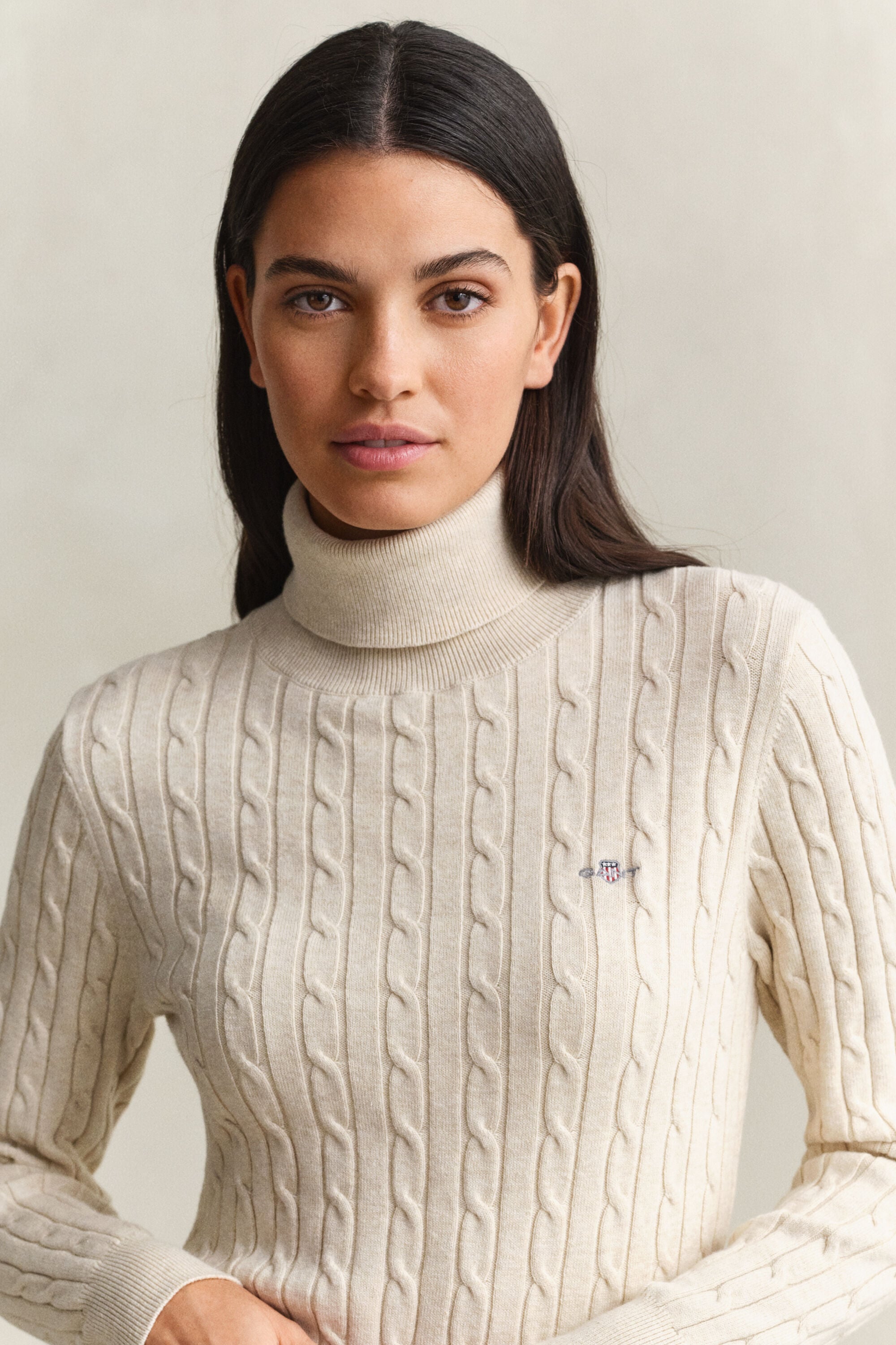 Pull col roulé en maille de coton stretch à torsades