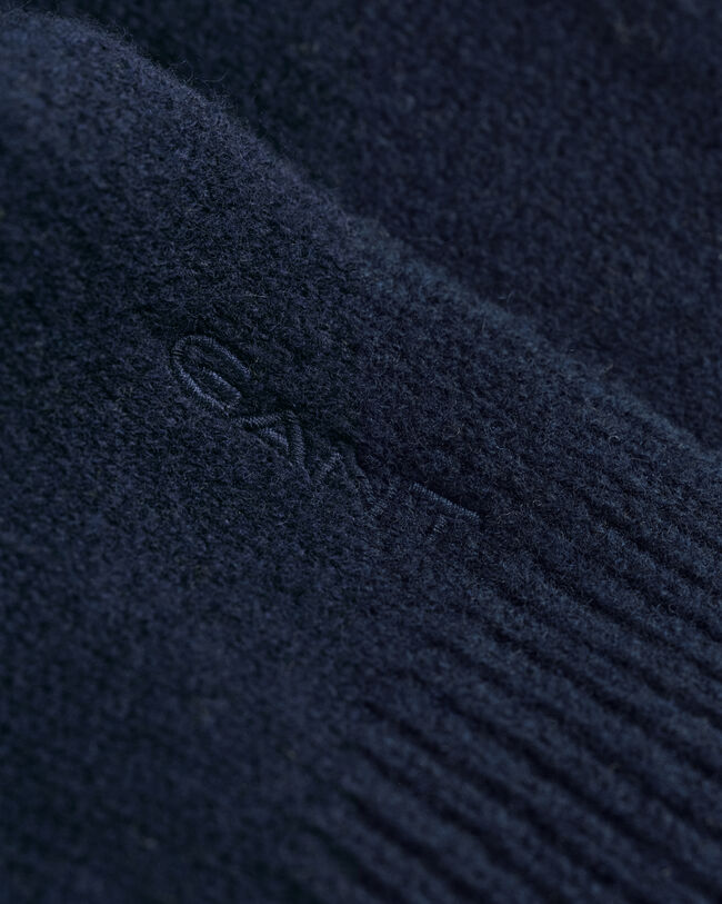 Strickschal aus Wolle