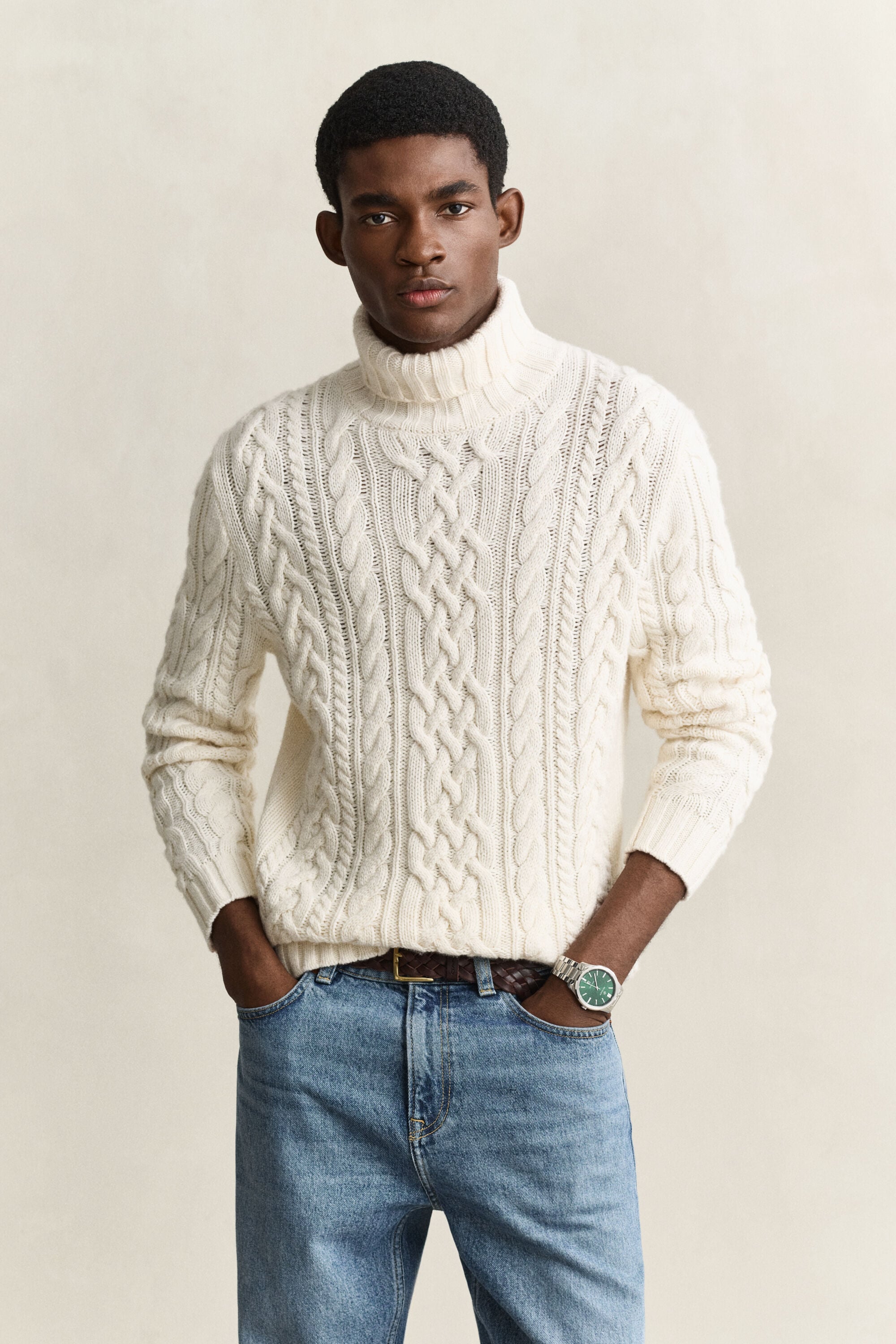 Pull col roulé en laine mélangée
