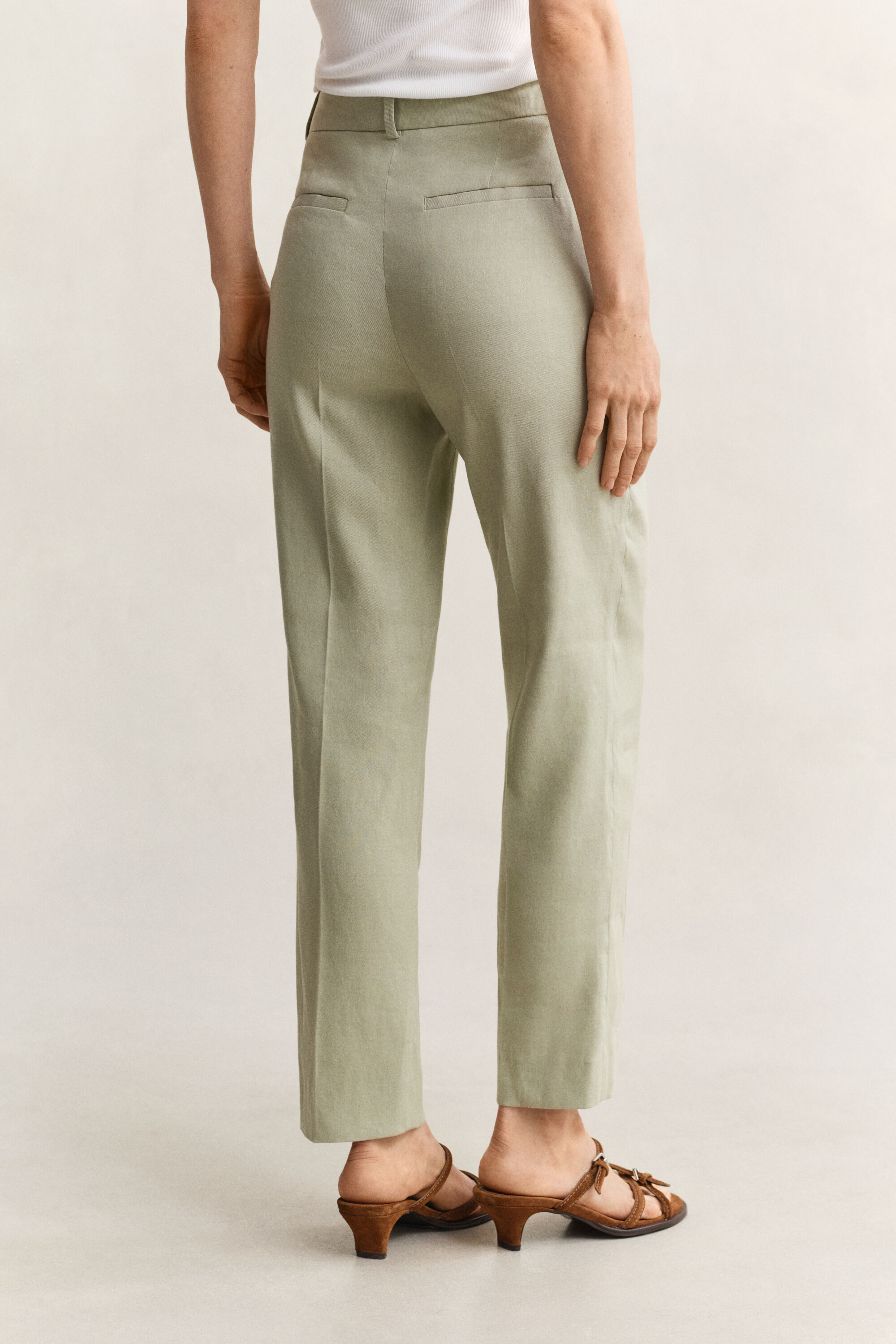 Pantalon habillé en lin stretch