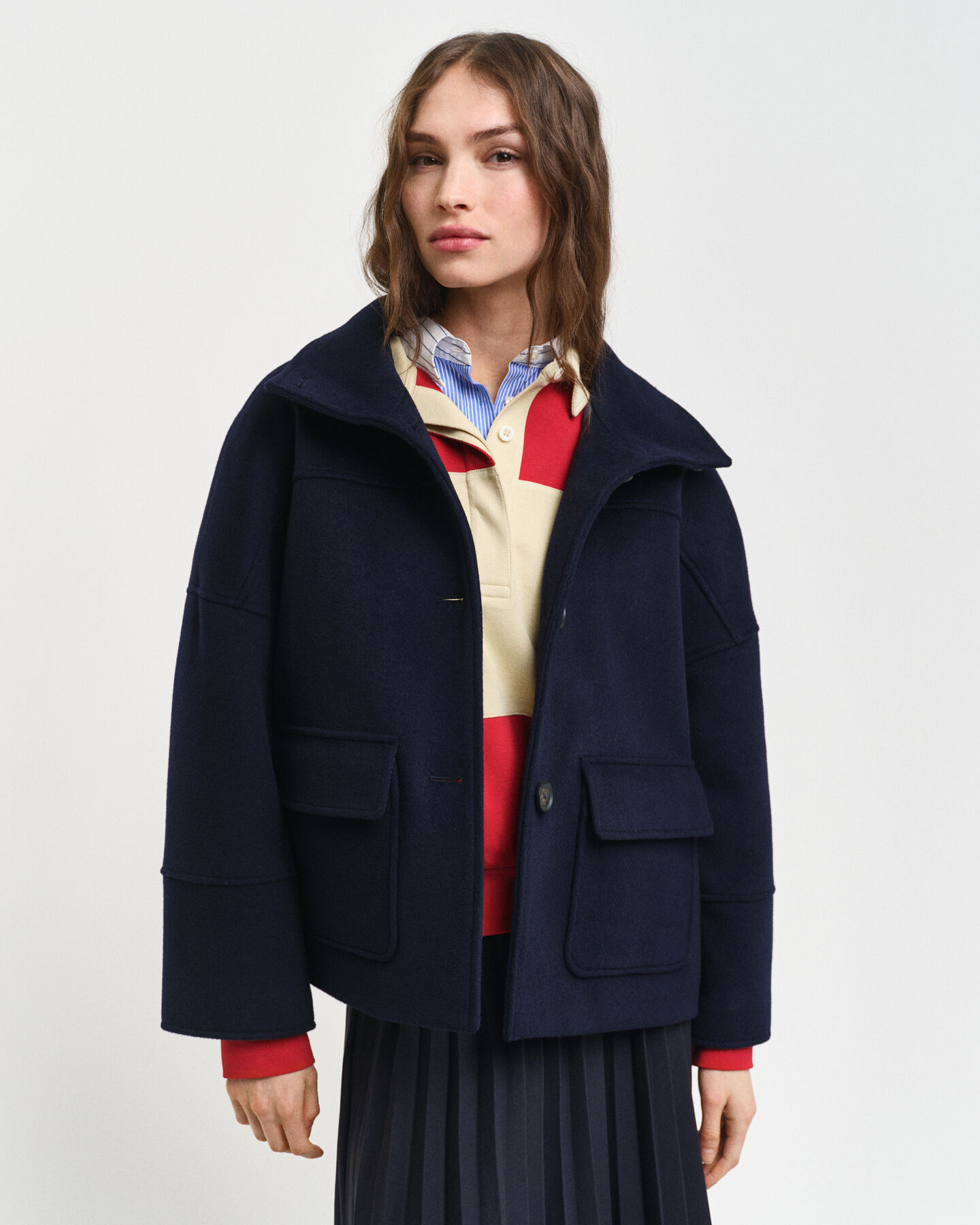 Verkürzte Wolljacke