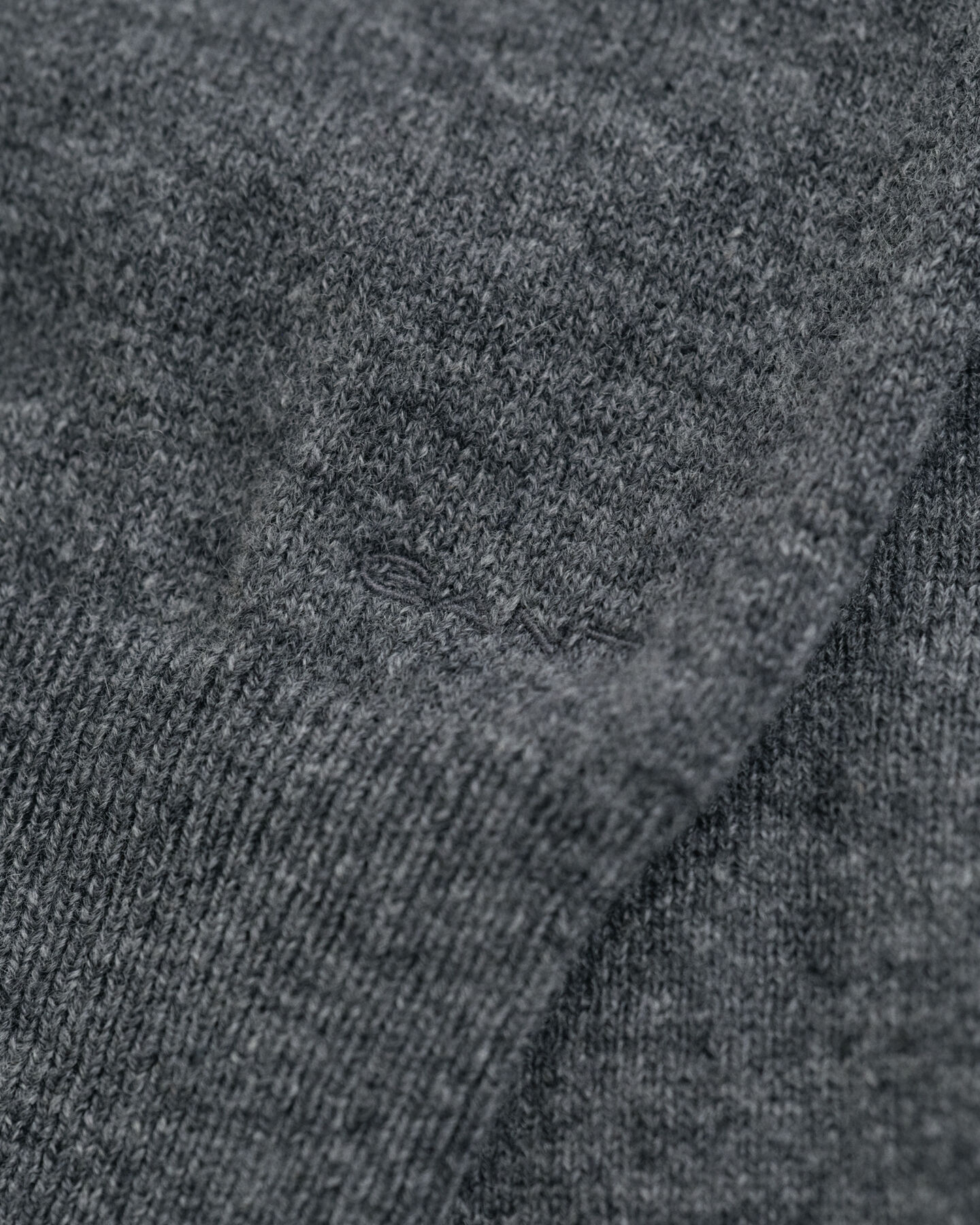 Superfine Lambswool Rundhalspullover