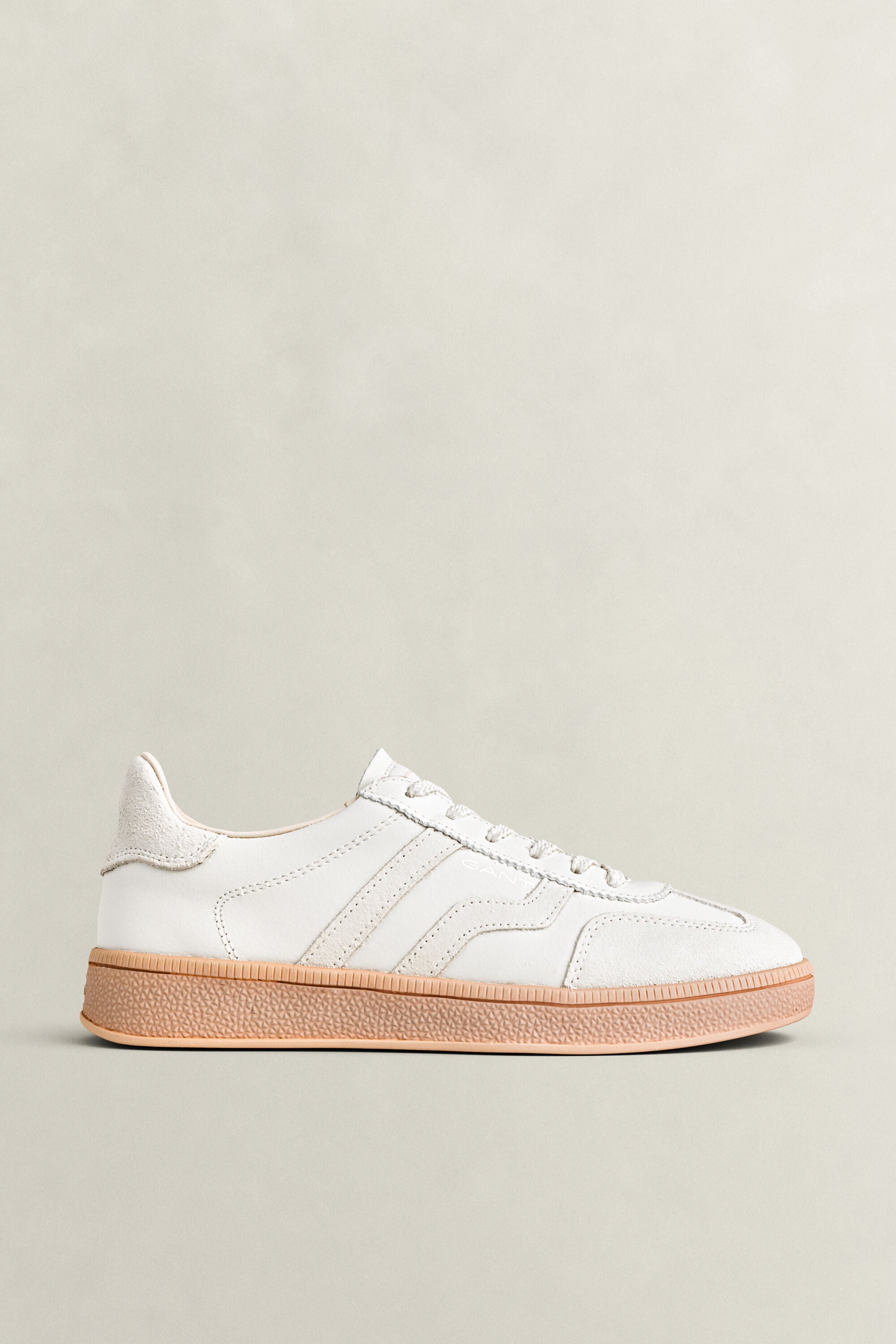 Baskets en daim et cuir Cuzima