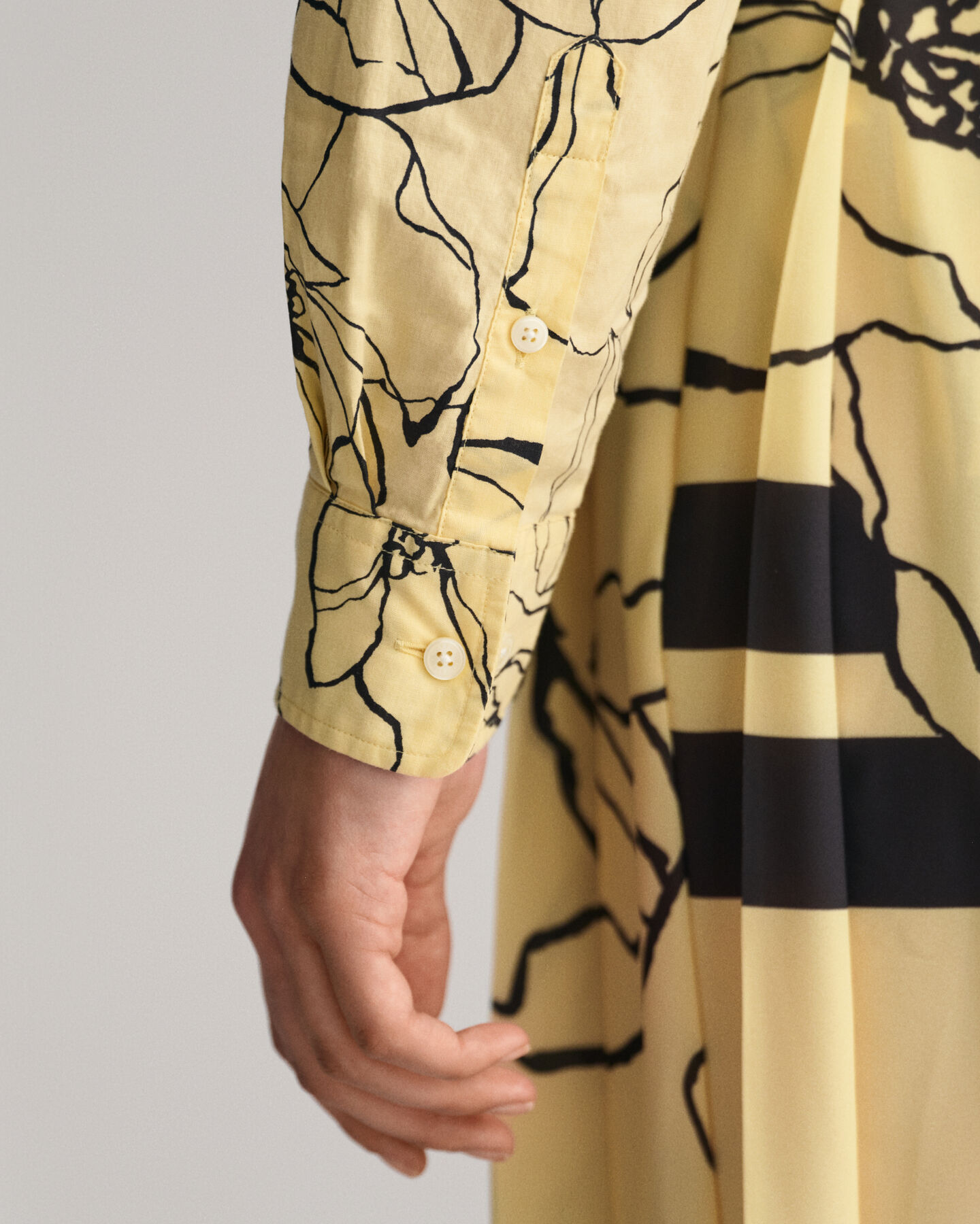 Regular Fit Line Drawing Bluse aus Baumwoll-Voile