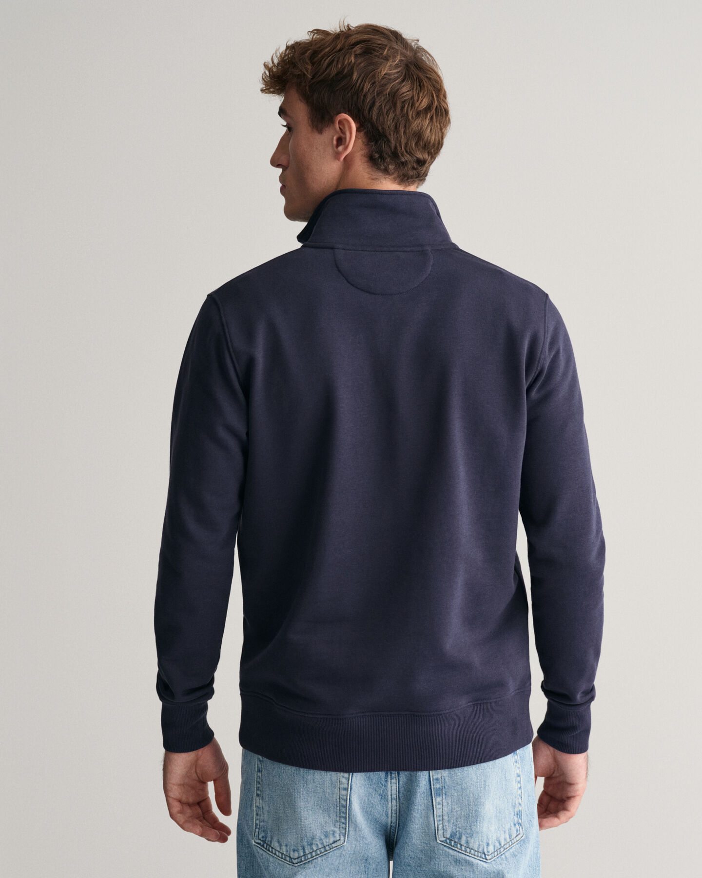 Levi's – Kurzes Sweatshirt in Grün mit halblangem Reißverschluss und