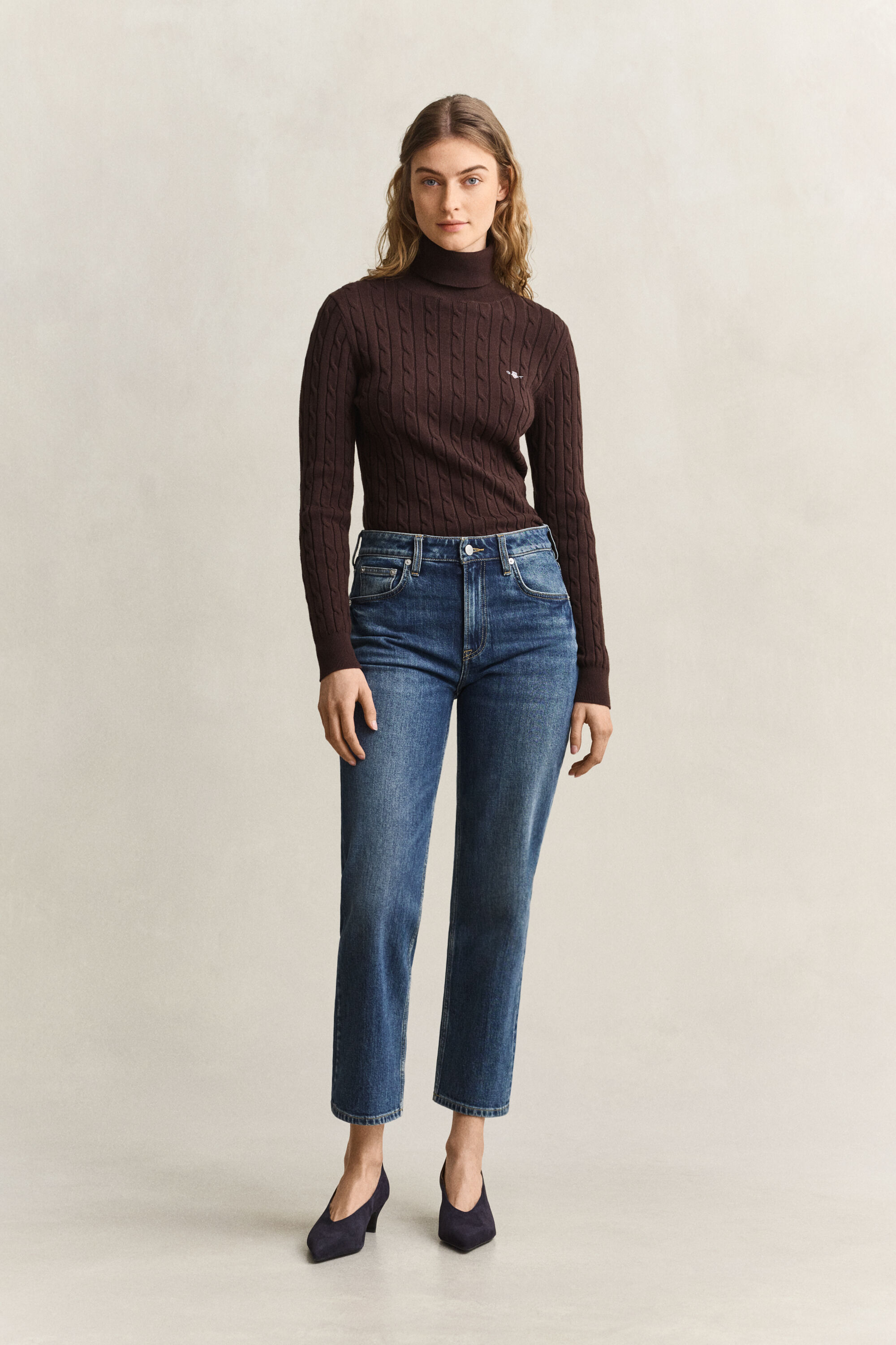 Cropped Straight Leg Stretch Jeans