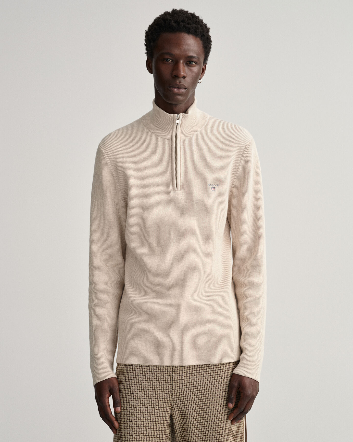 Troyer mit gerippter Struktur