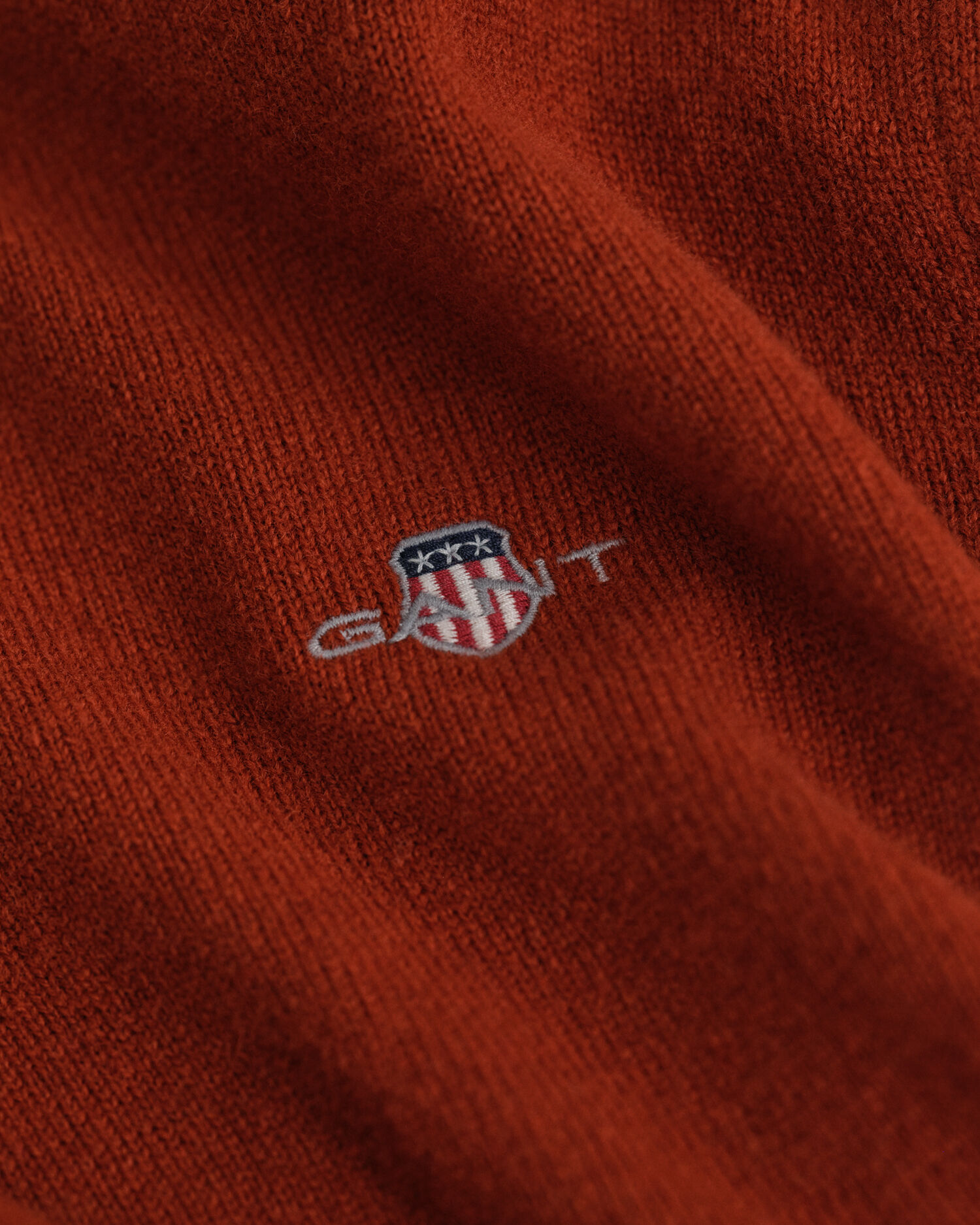 Superfine Lambswool V-Neck Pullover