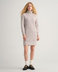 Mehrfarbiges Rollkragenkleid