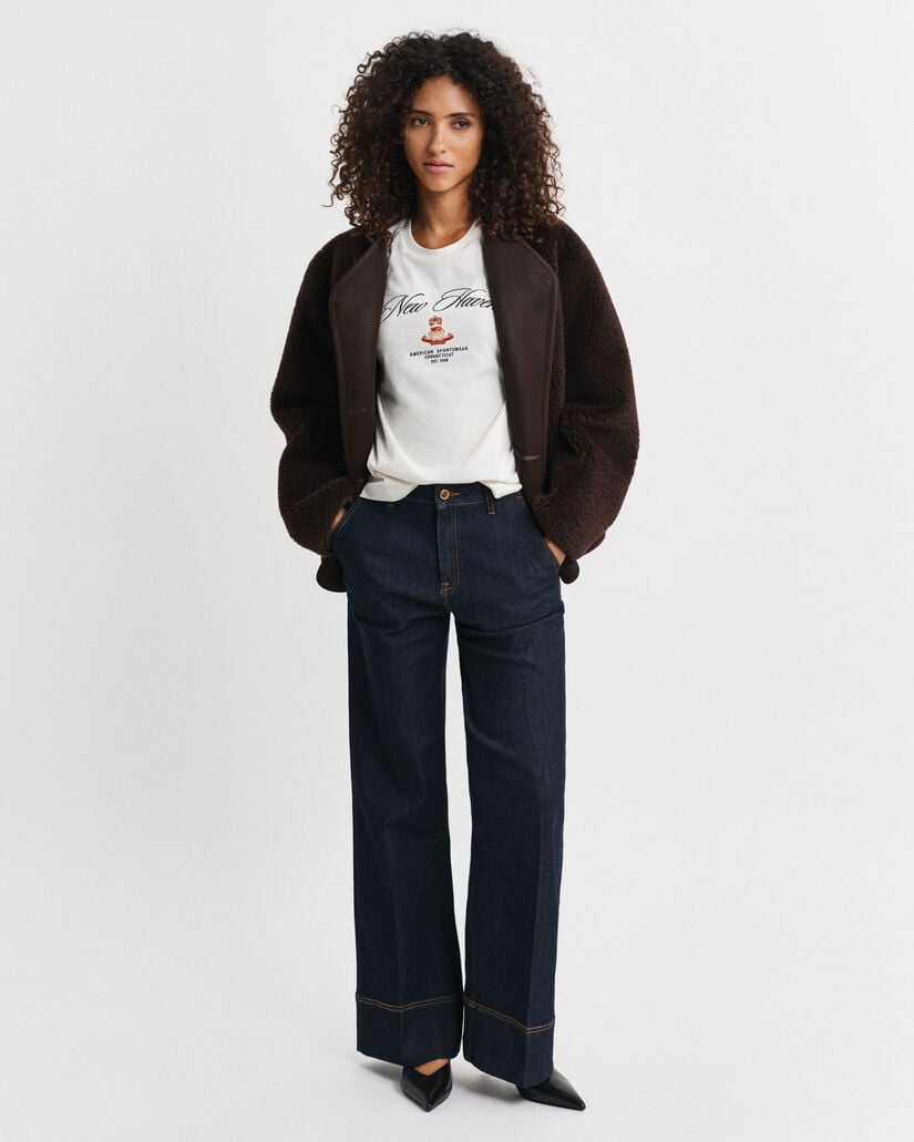 Crest Graphic T-Shirt